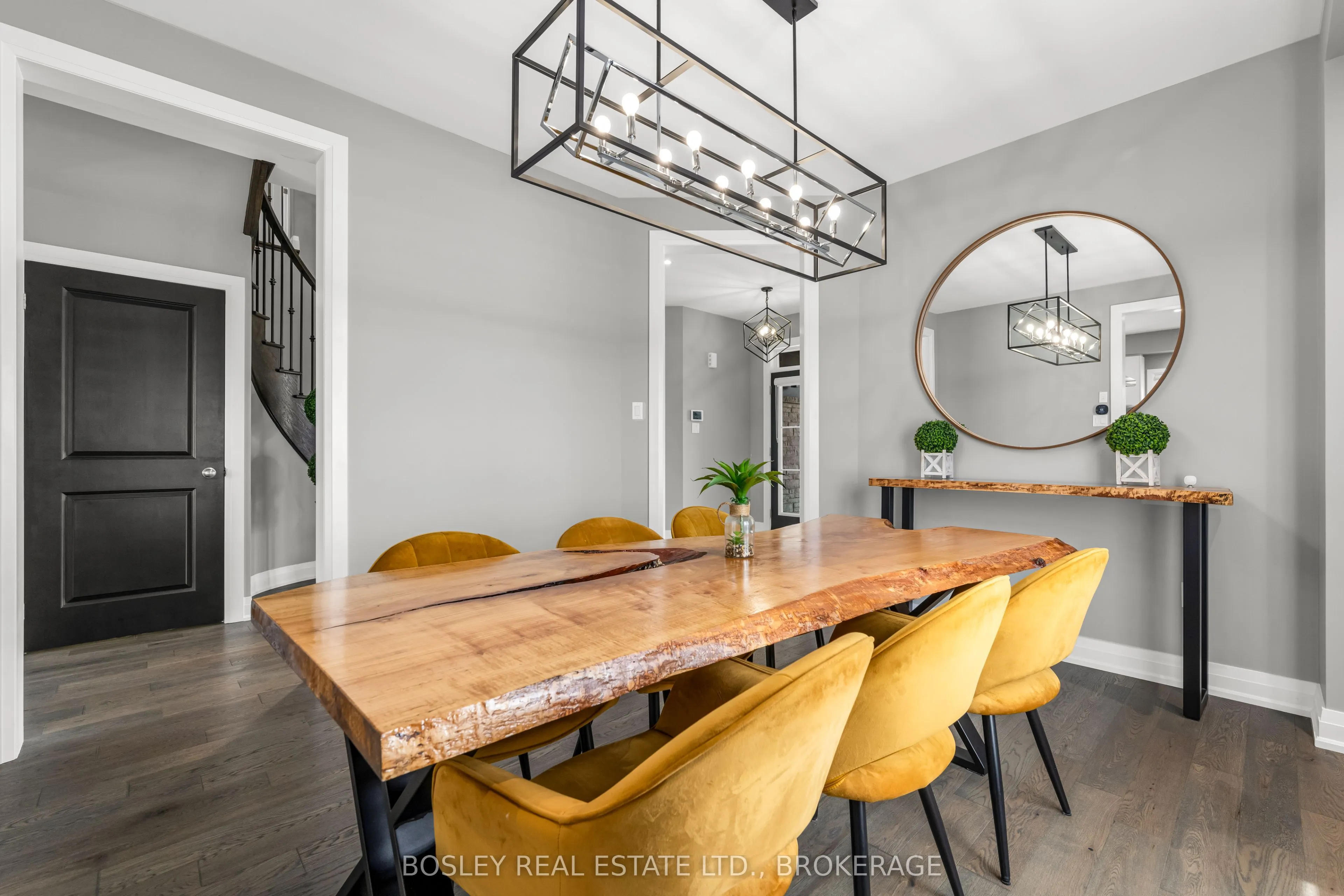 251 Shoreview Drive
