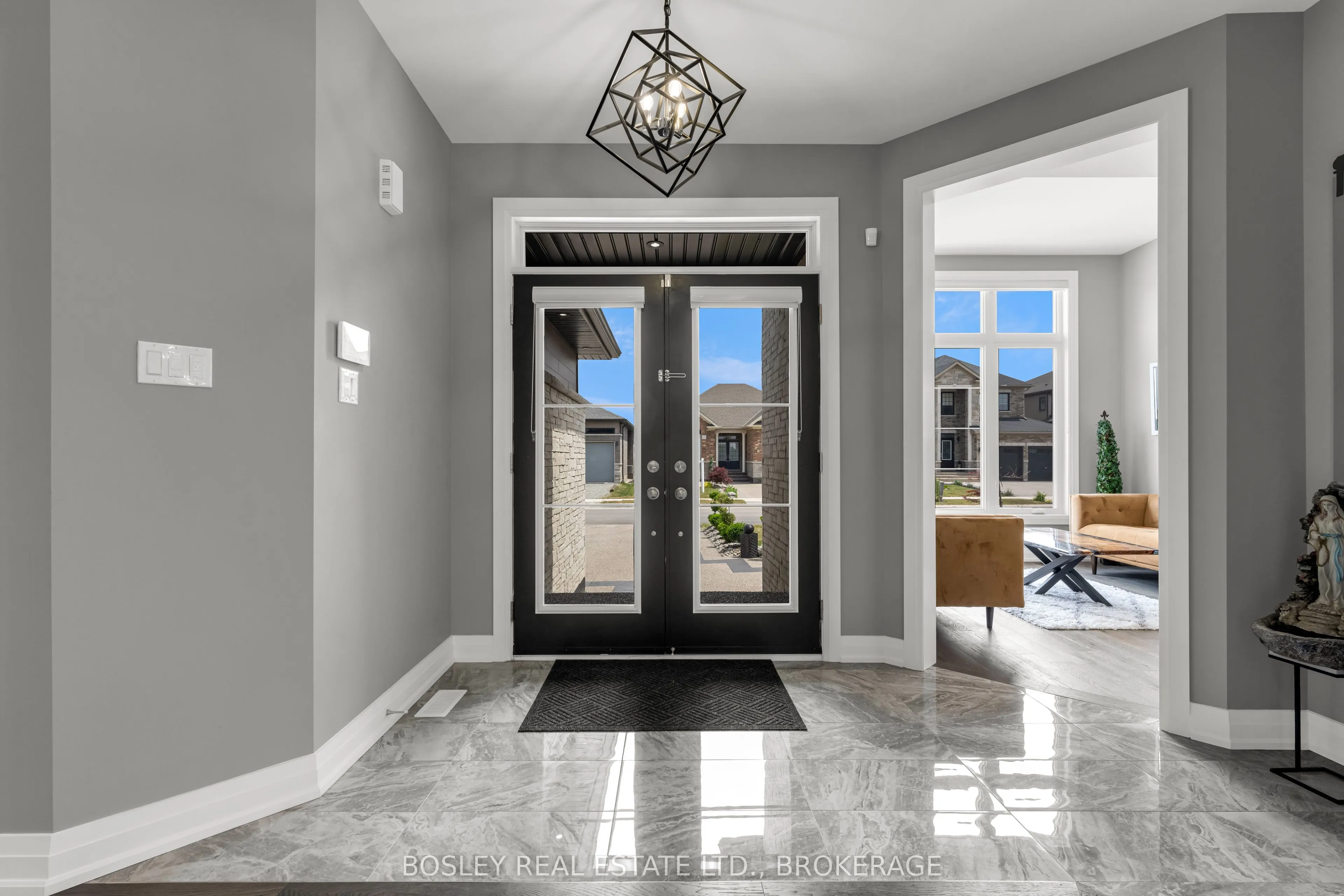 251 Shoreview Drive