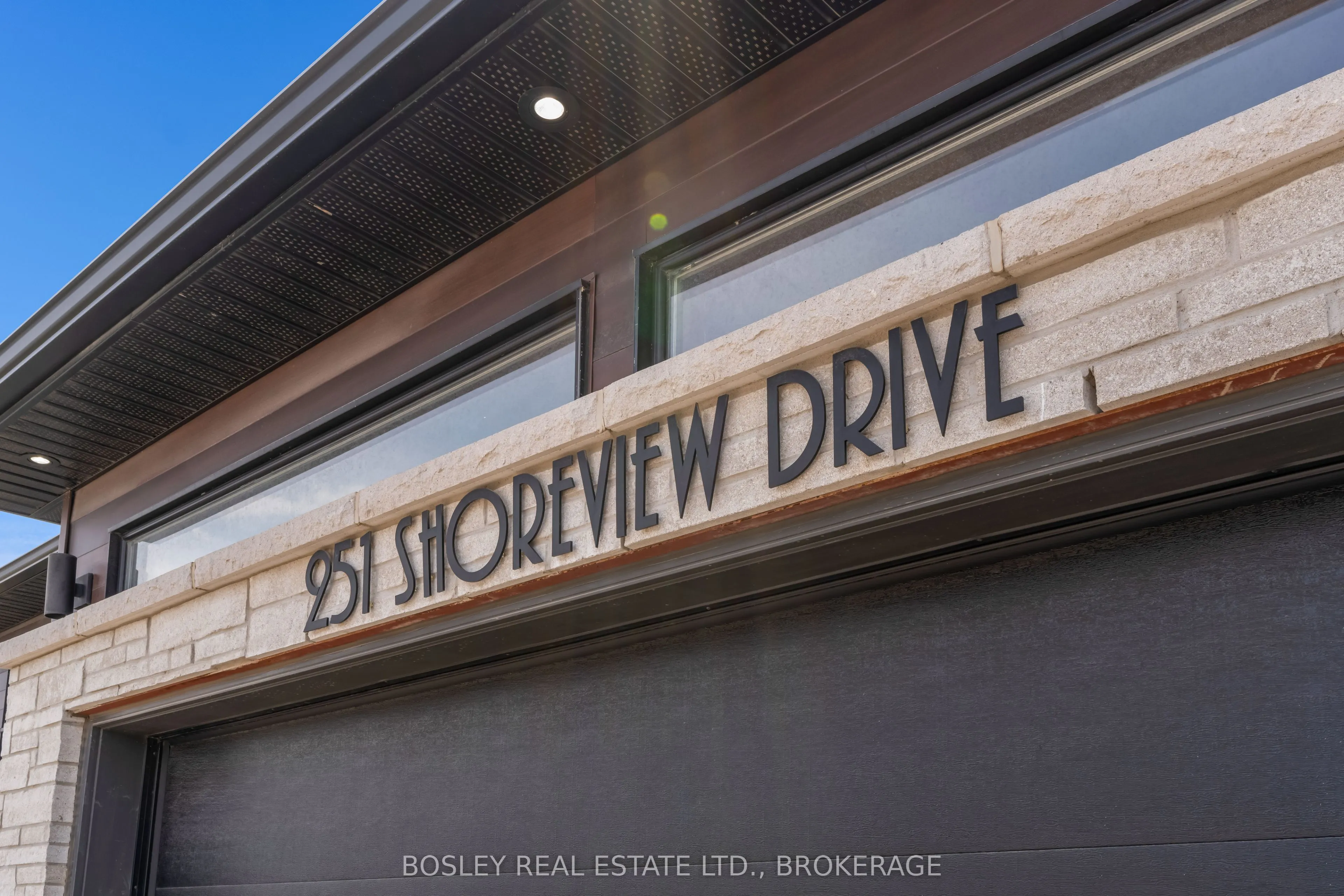 251 Shoreview Drive