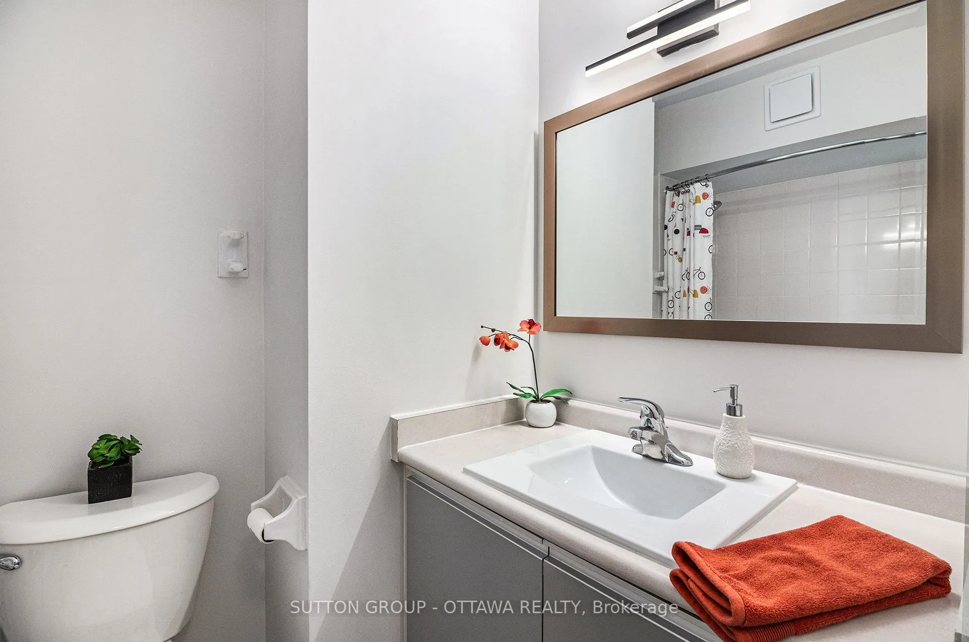 270 Brittany Drive, #314