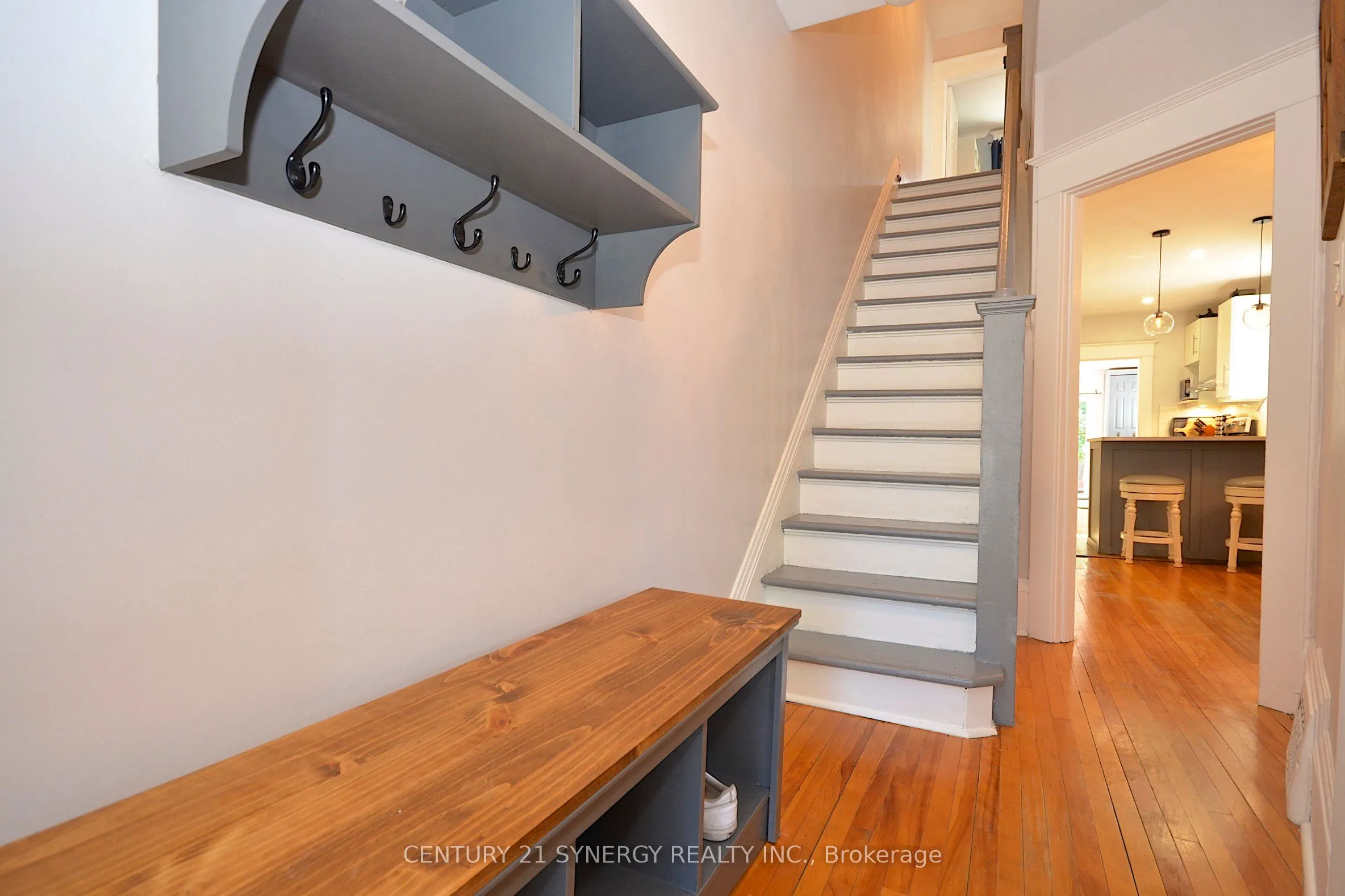 47 Roslyn Avenue