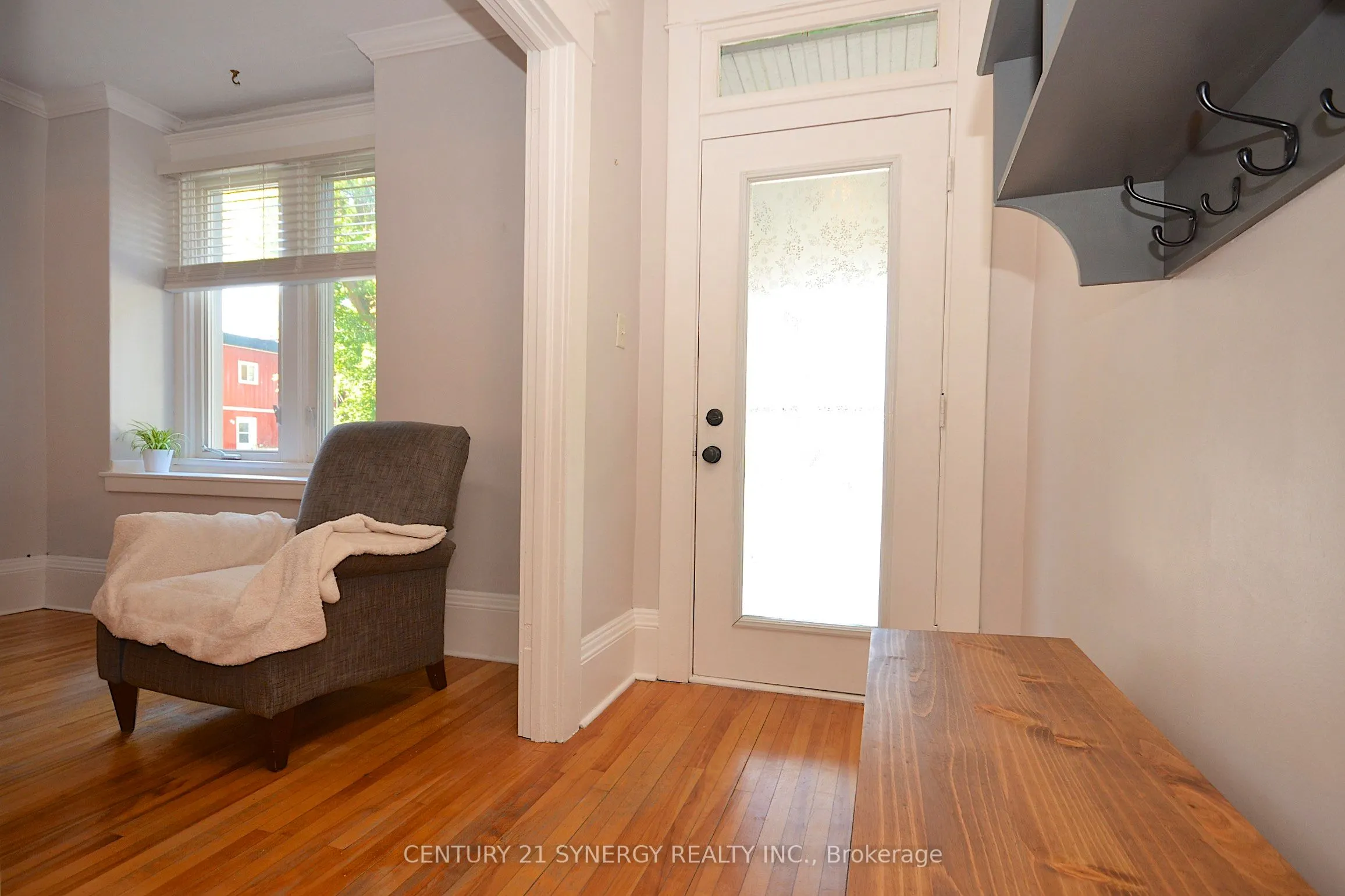 47 Roslyn Avenue