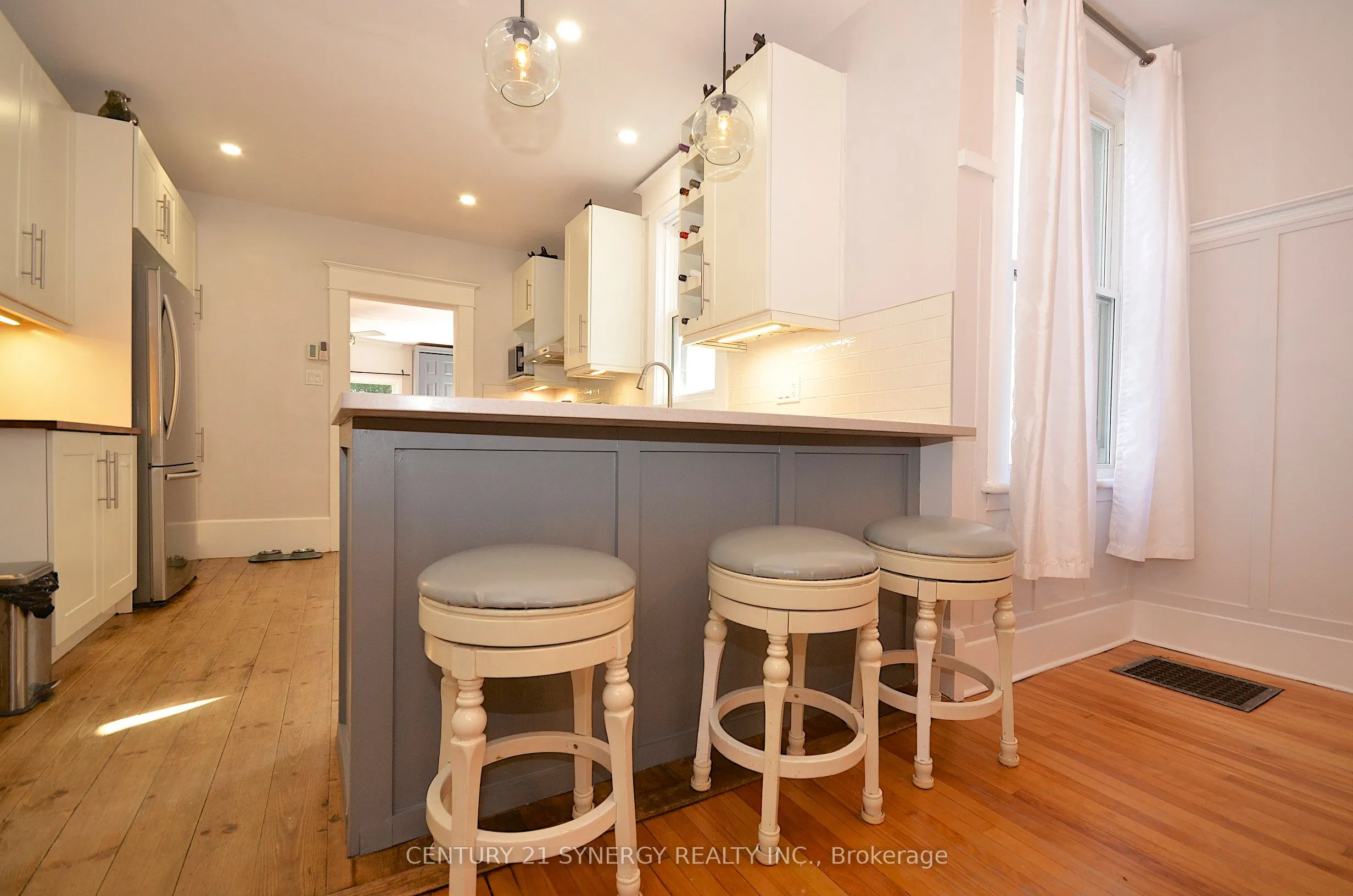 47 Roslyn Avenue