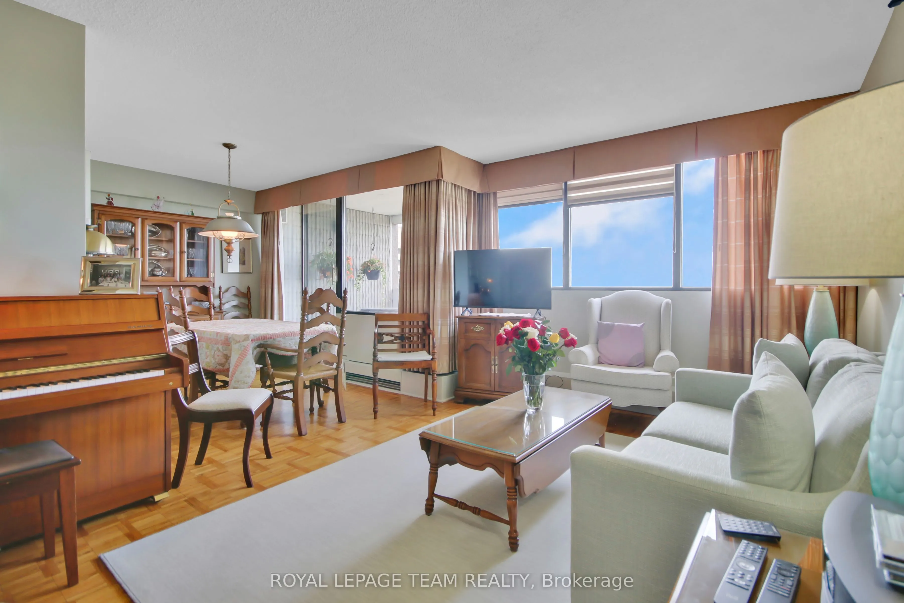 1285 Cahill Drive, #1808