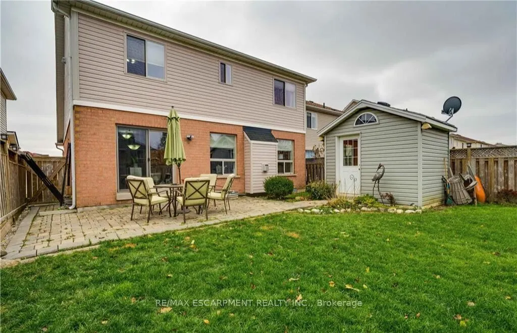 12 Gaydon Way