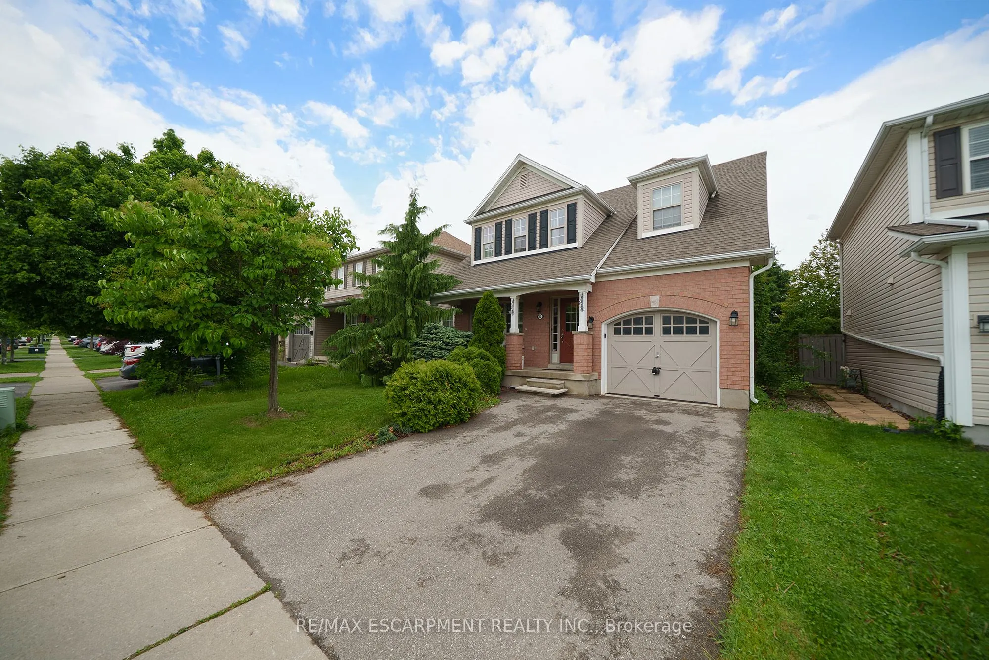 12 Gaydon Way