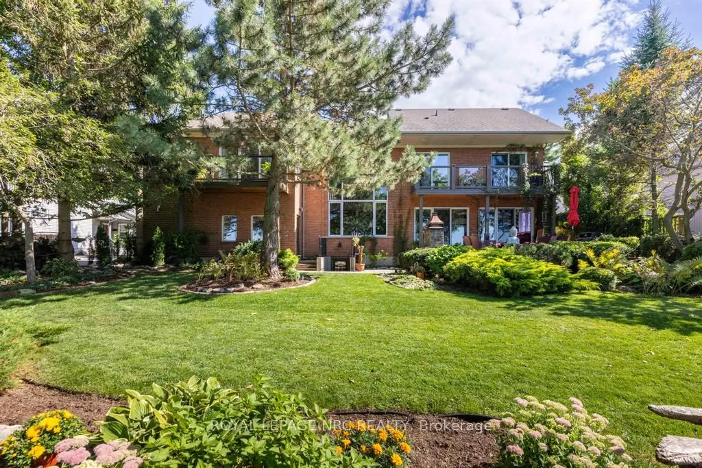 11 Abbey Avenue