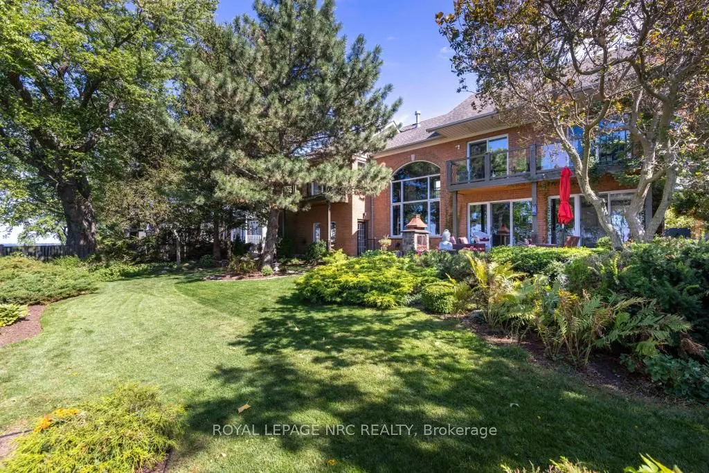 11 Abbey Avenue