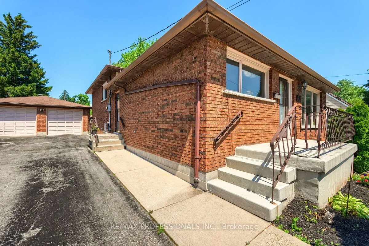 236 East 21st Street