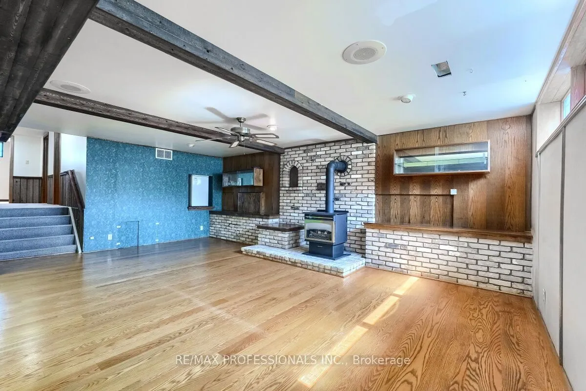 236 East 21st Street