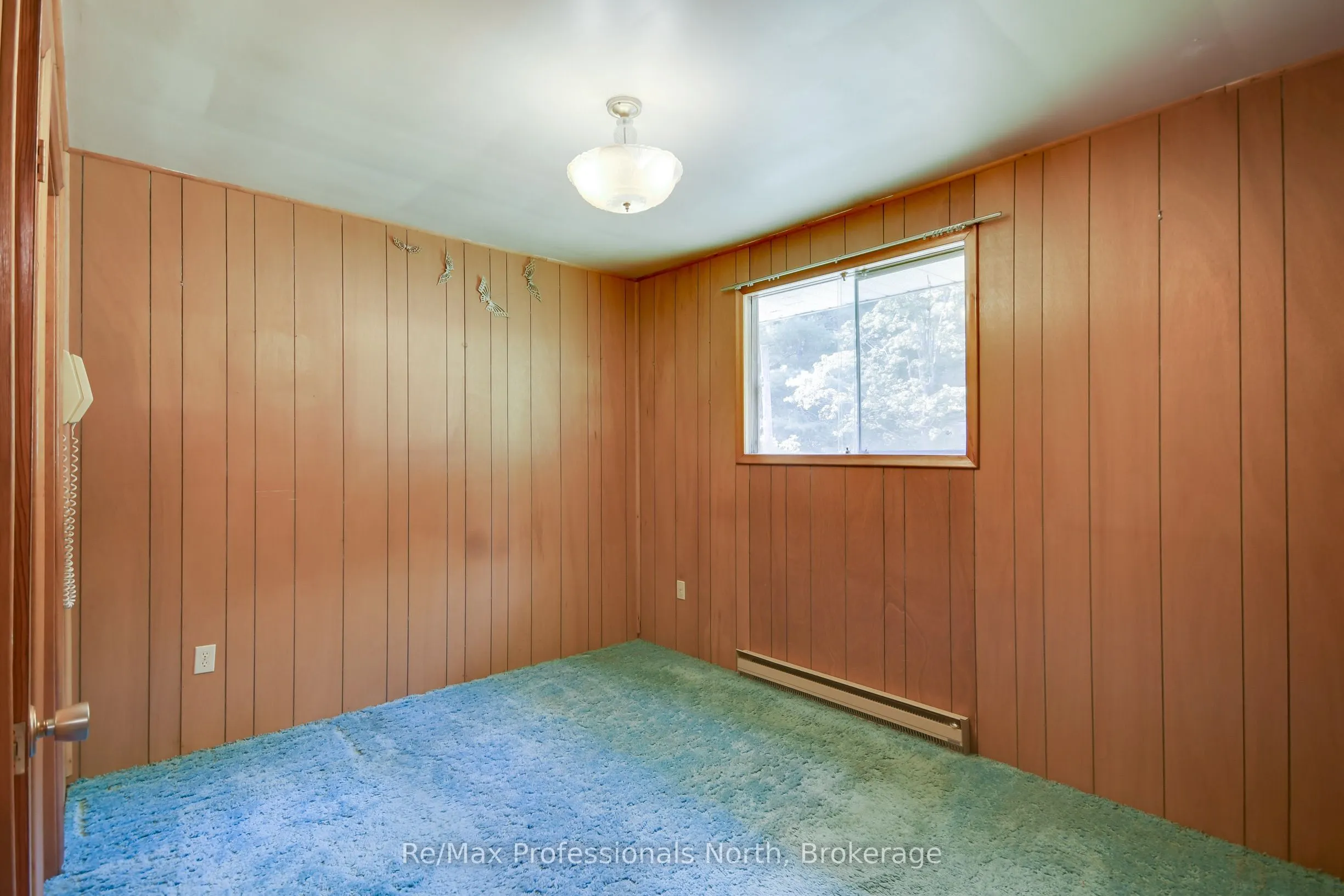 9 Macnaughtan Court