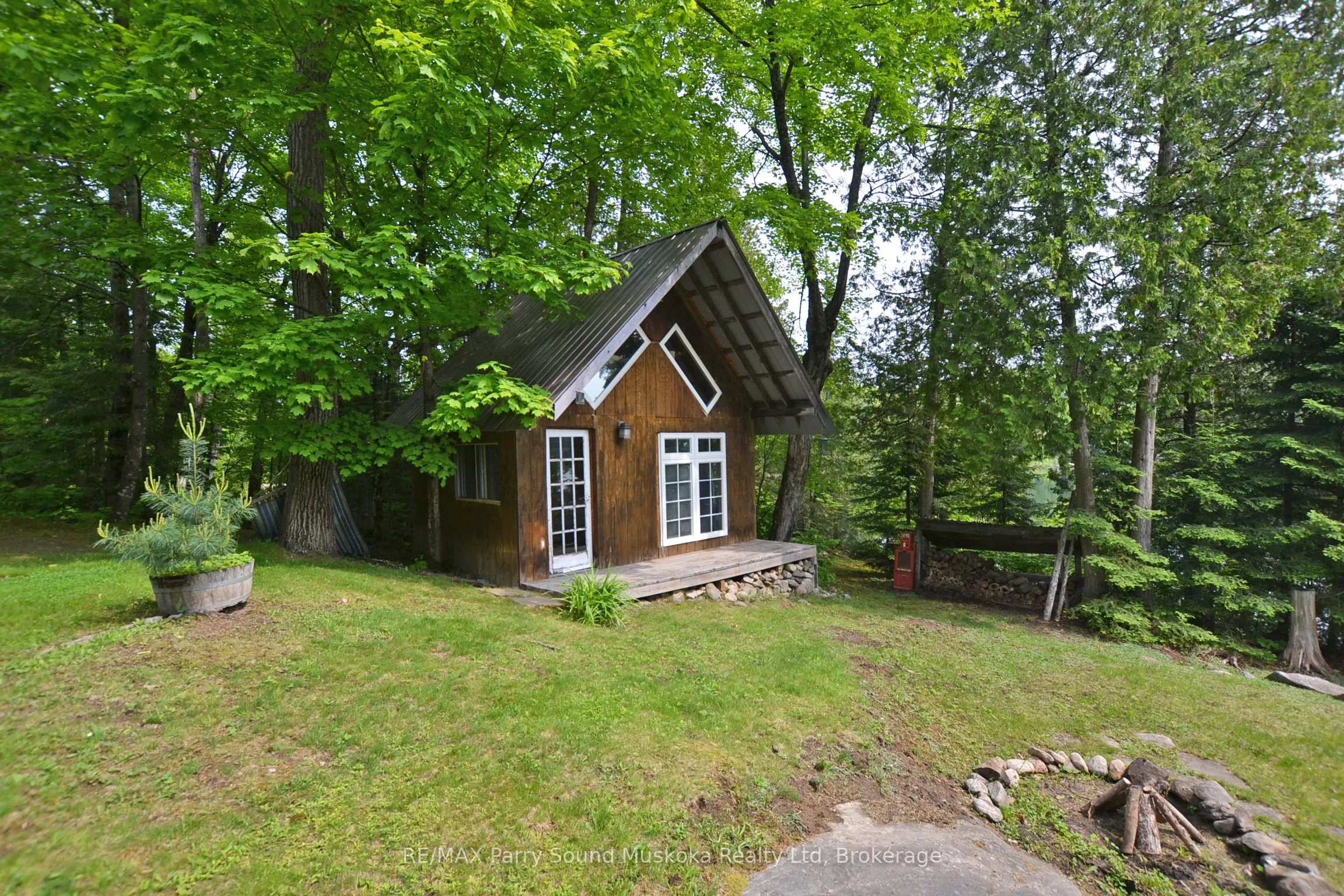 84 Captain Estates Road