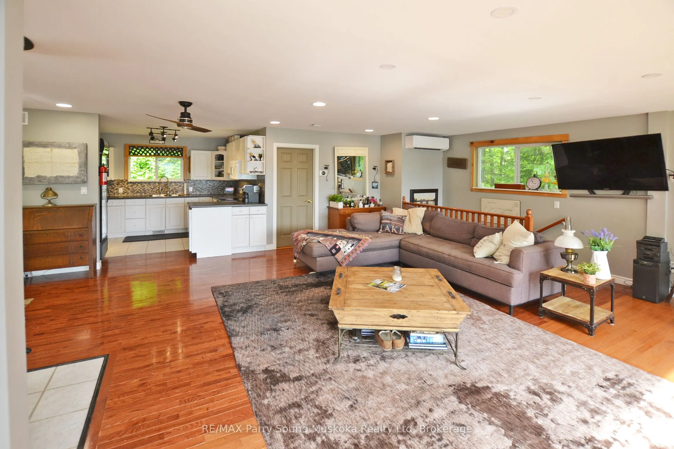 84 Captain Estates Road