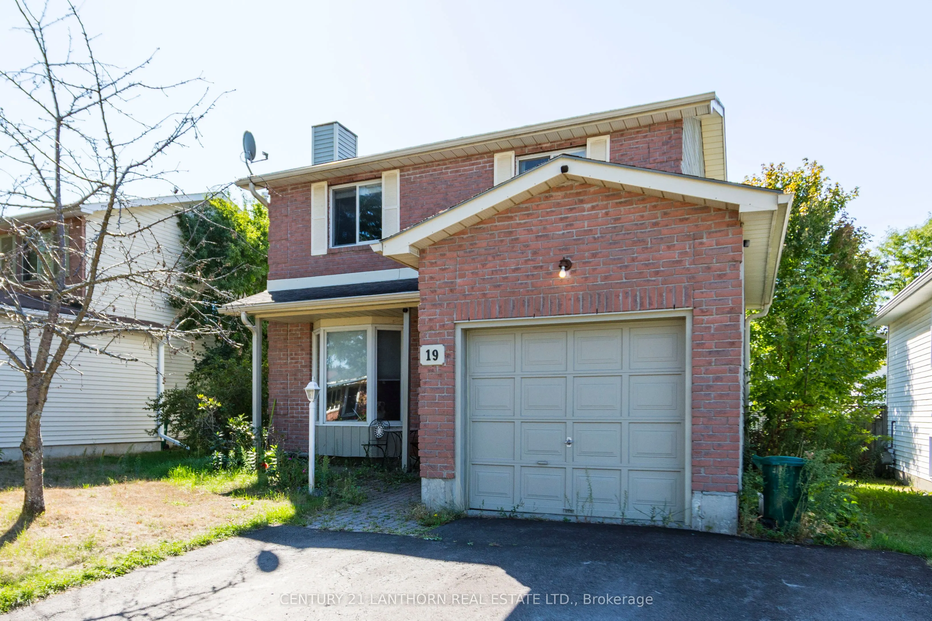 19 Bogart Crescent