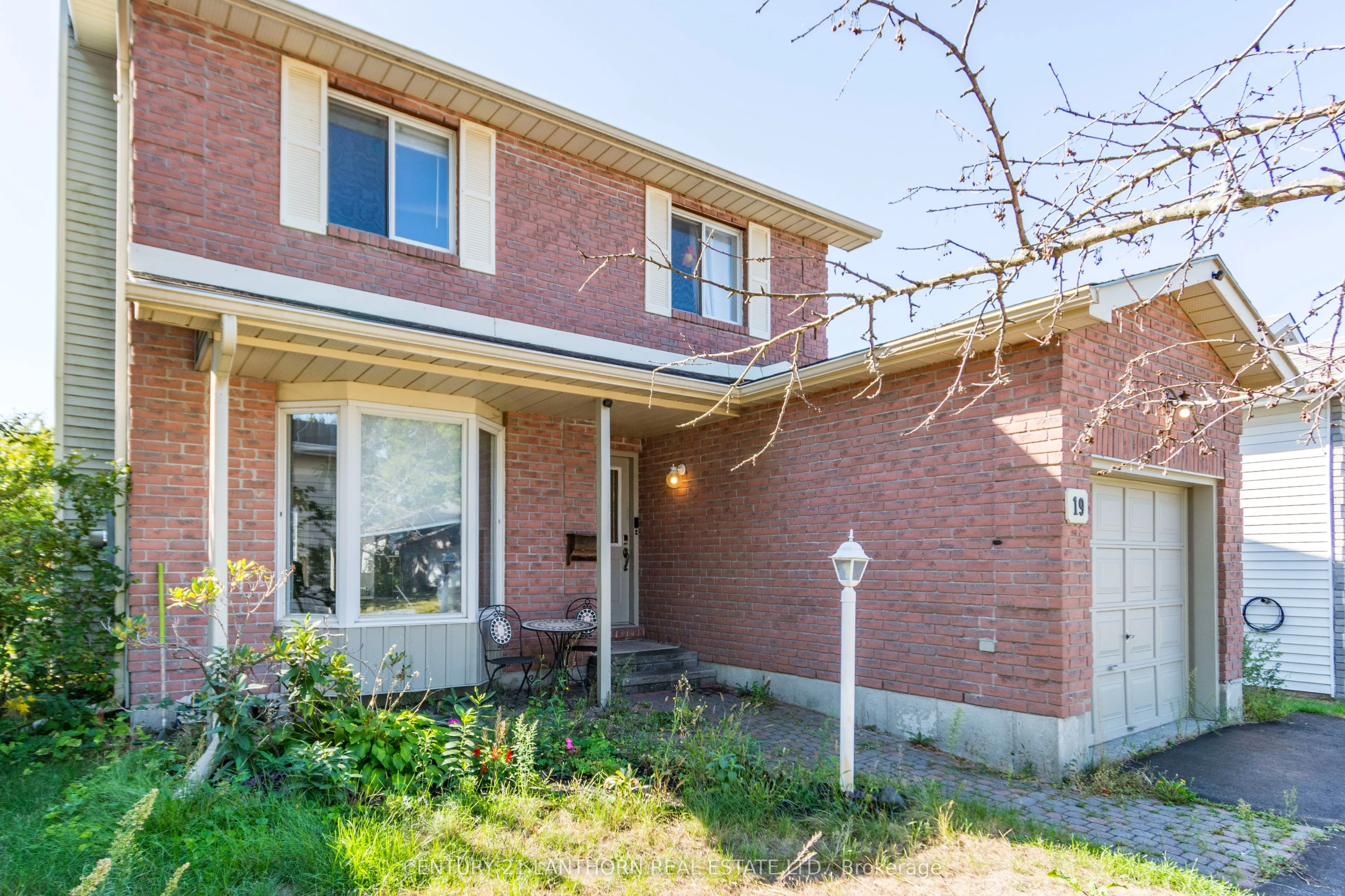 19 Bogart Crescent