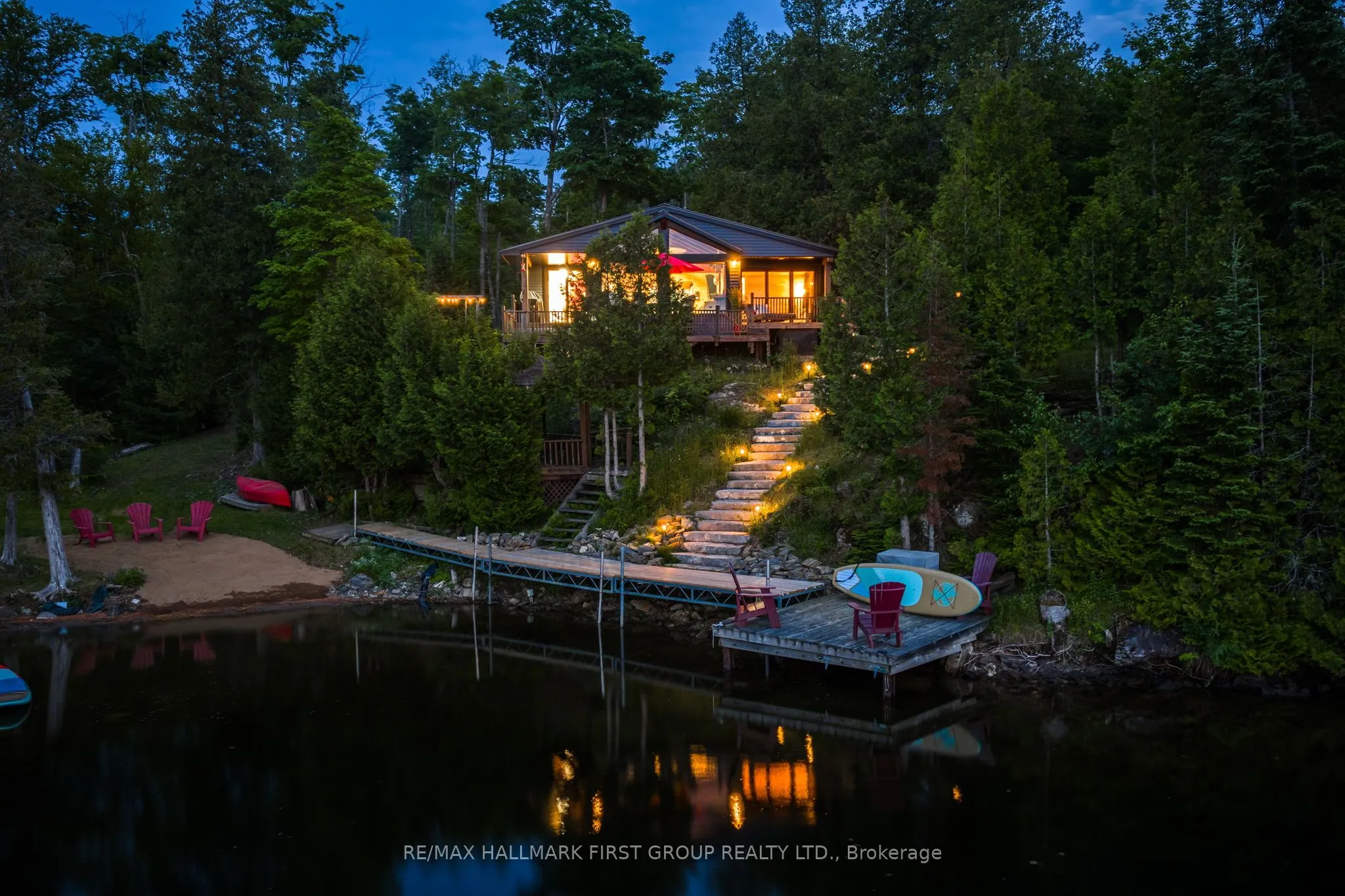 402 STEENBURG LAKE Road S