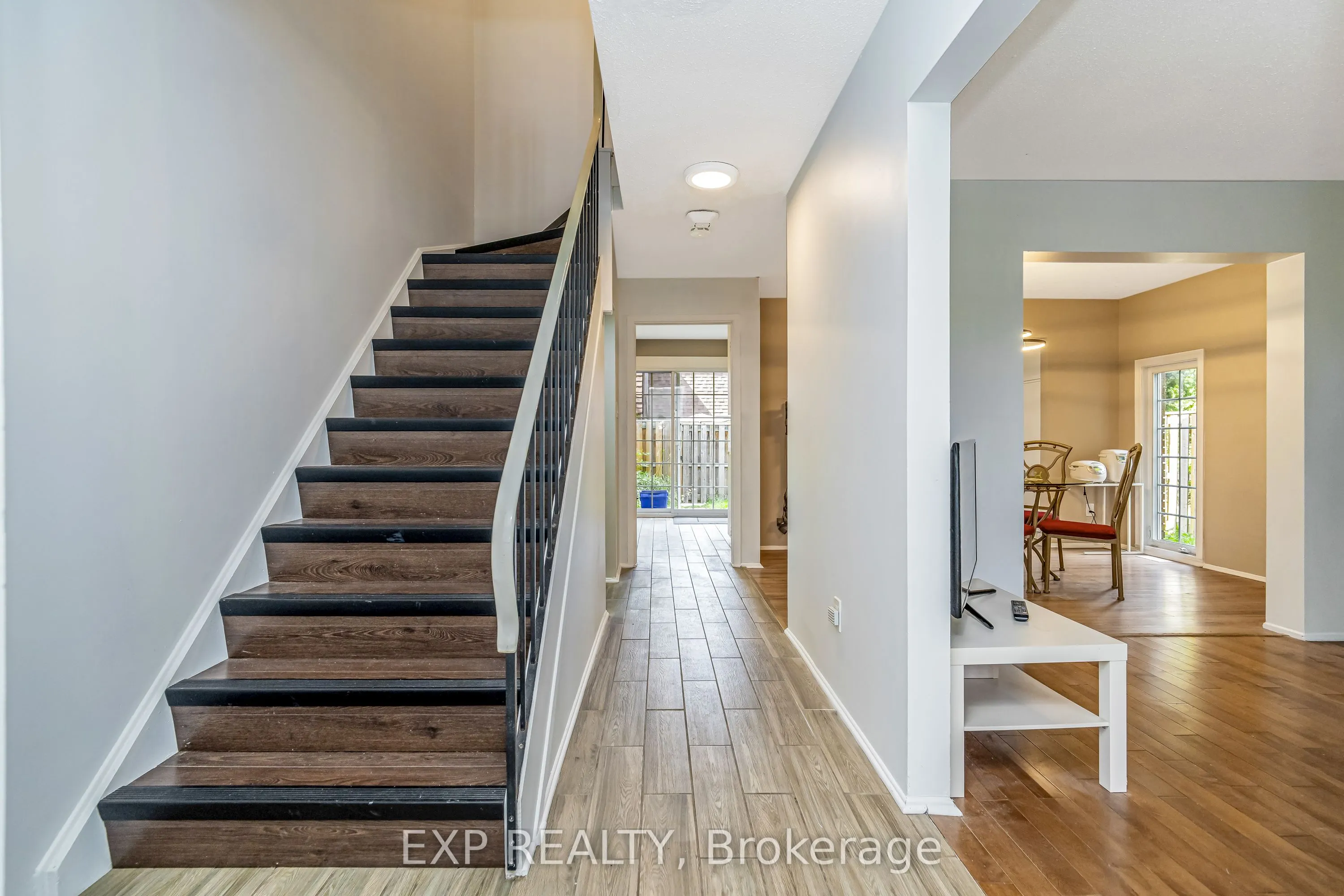 1029 Meadowlands Drive, #65