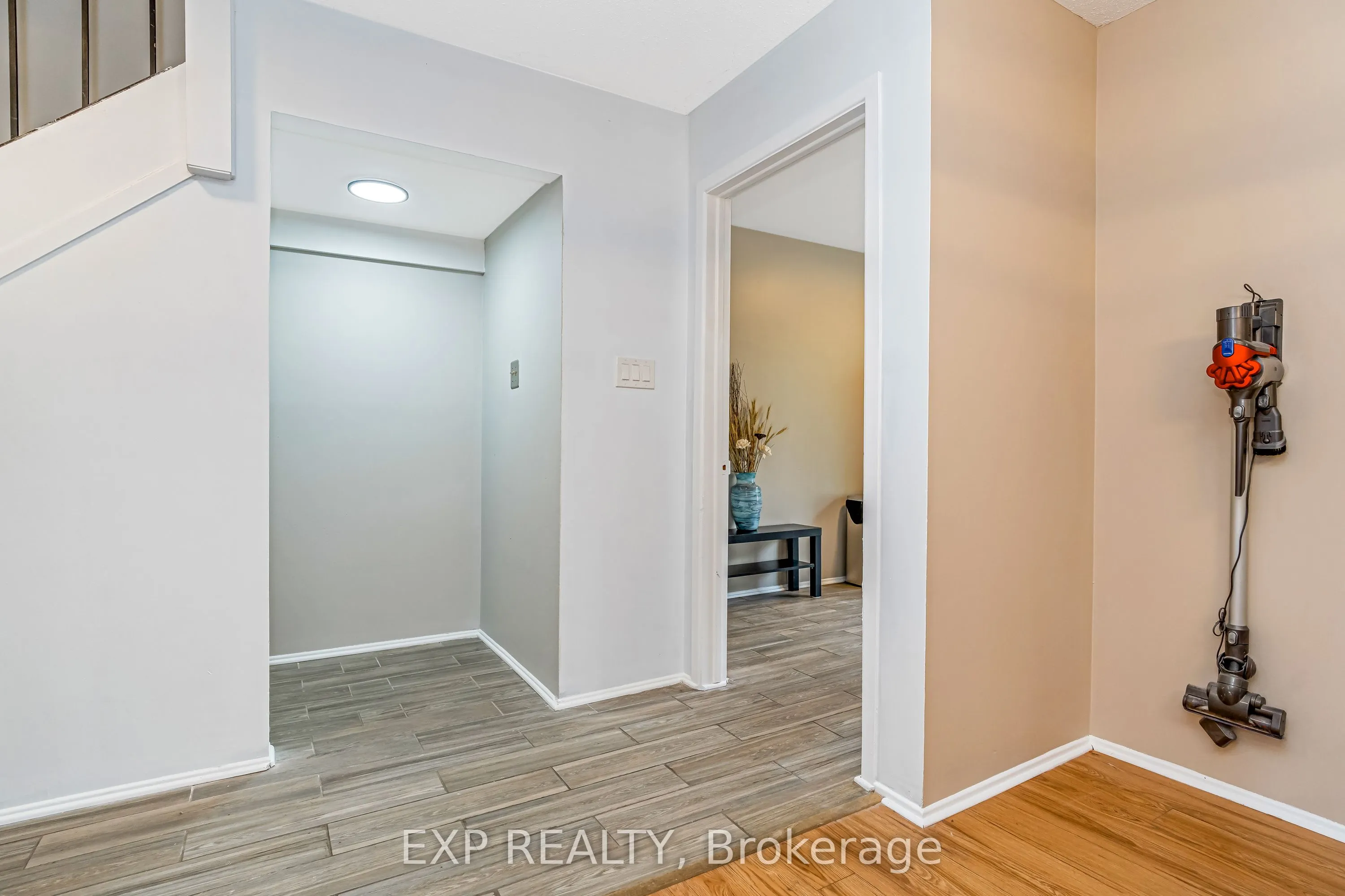 1029 Meadowlands Drive, #65