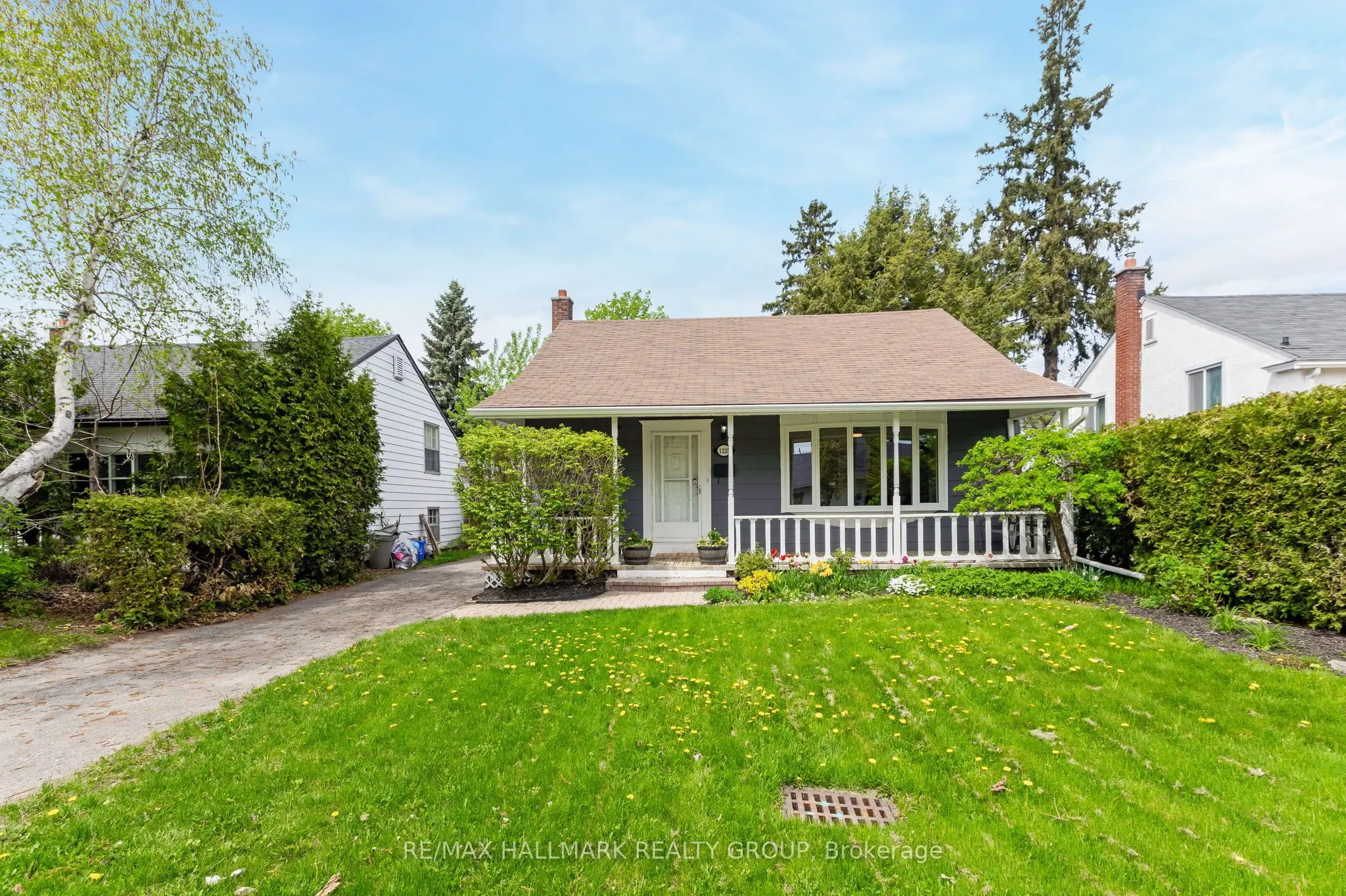 1225 Foxbar Avenue