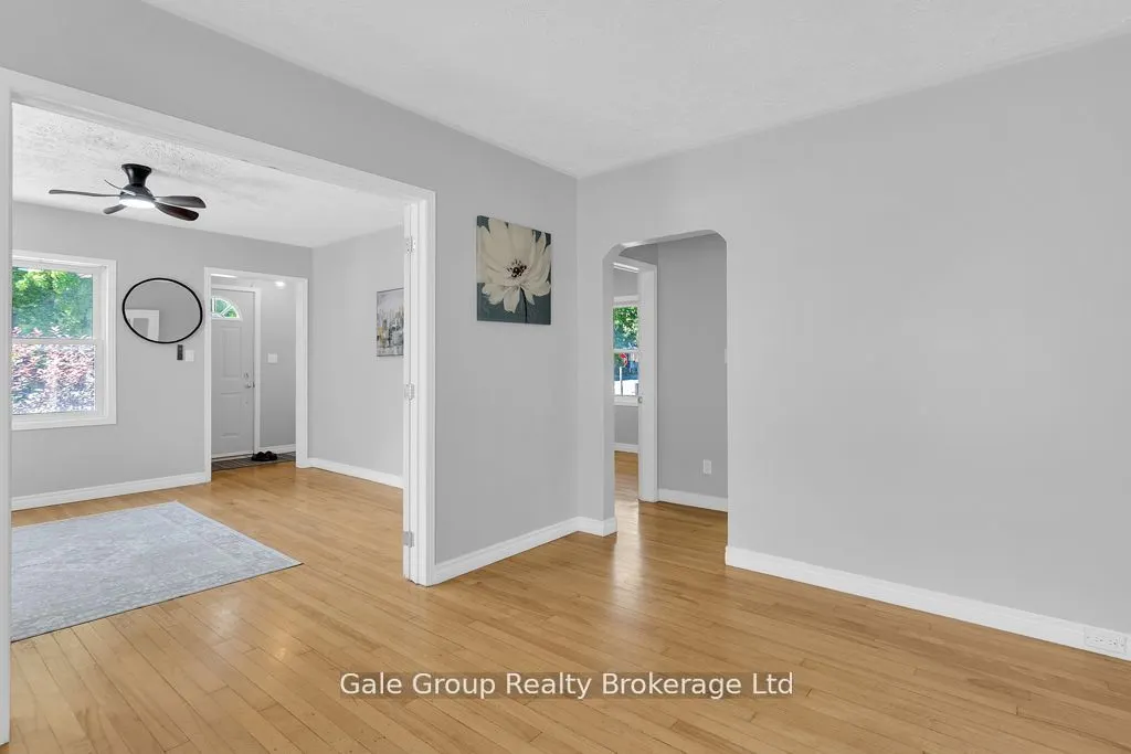 253 John Street N