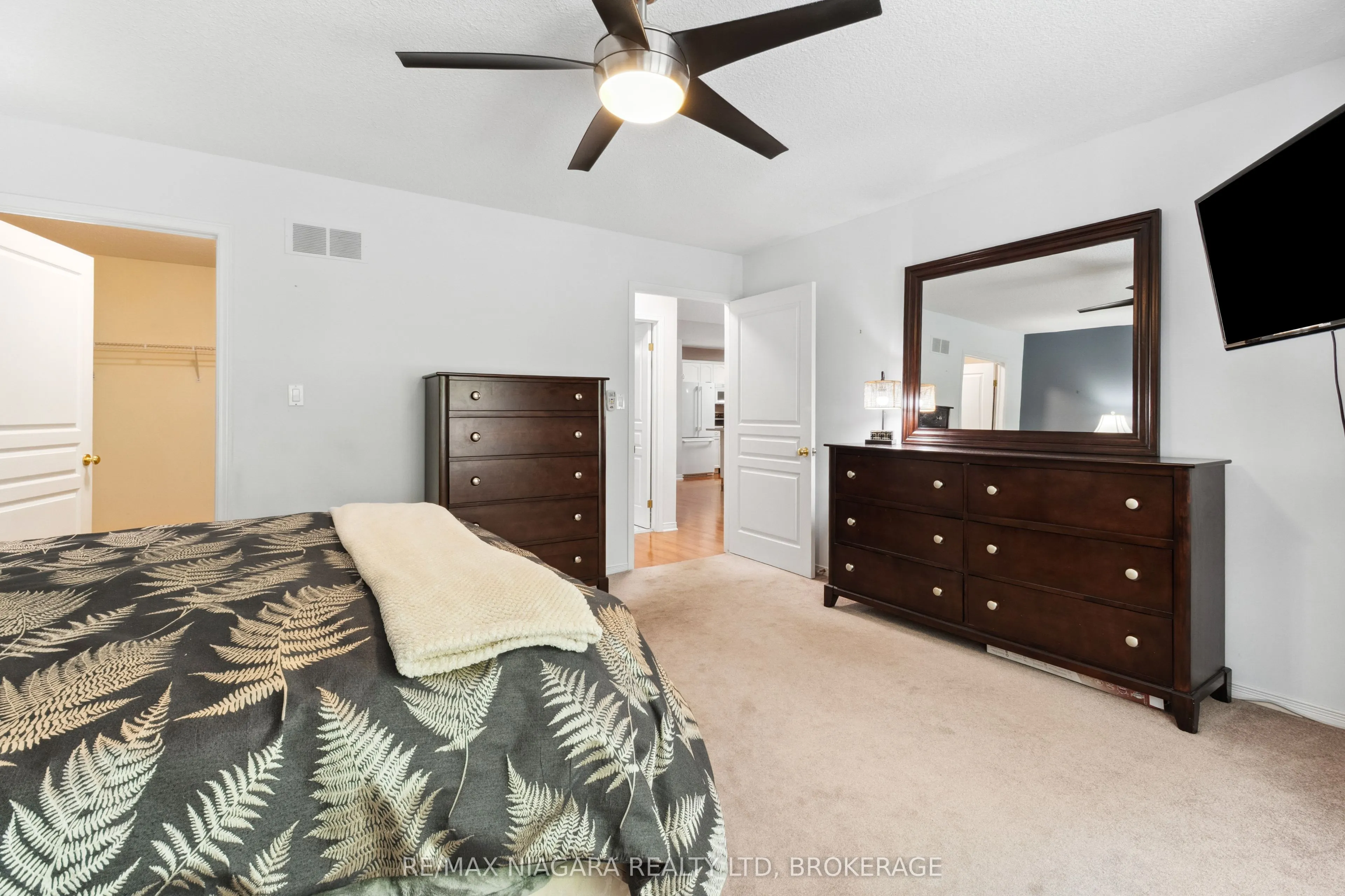 2684 Mewburn Road, #17
