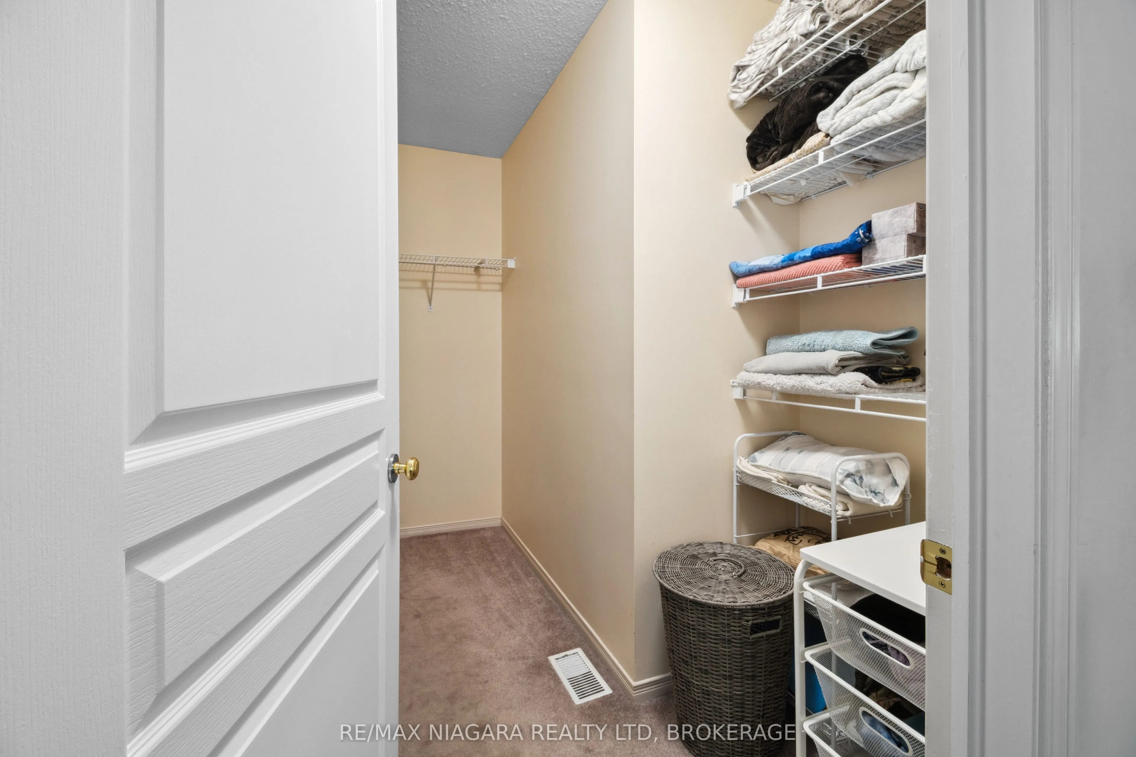 2684 Mewburn Road, #17