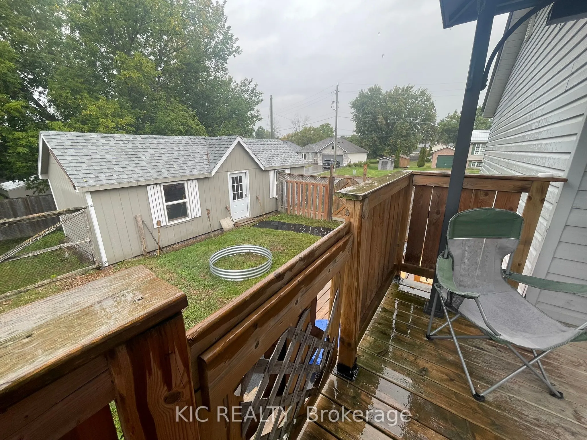 3 Creekside Drive