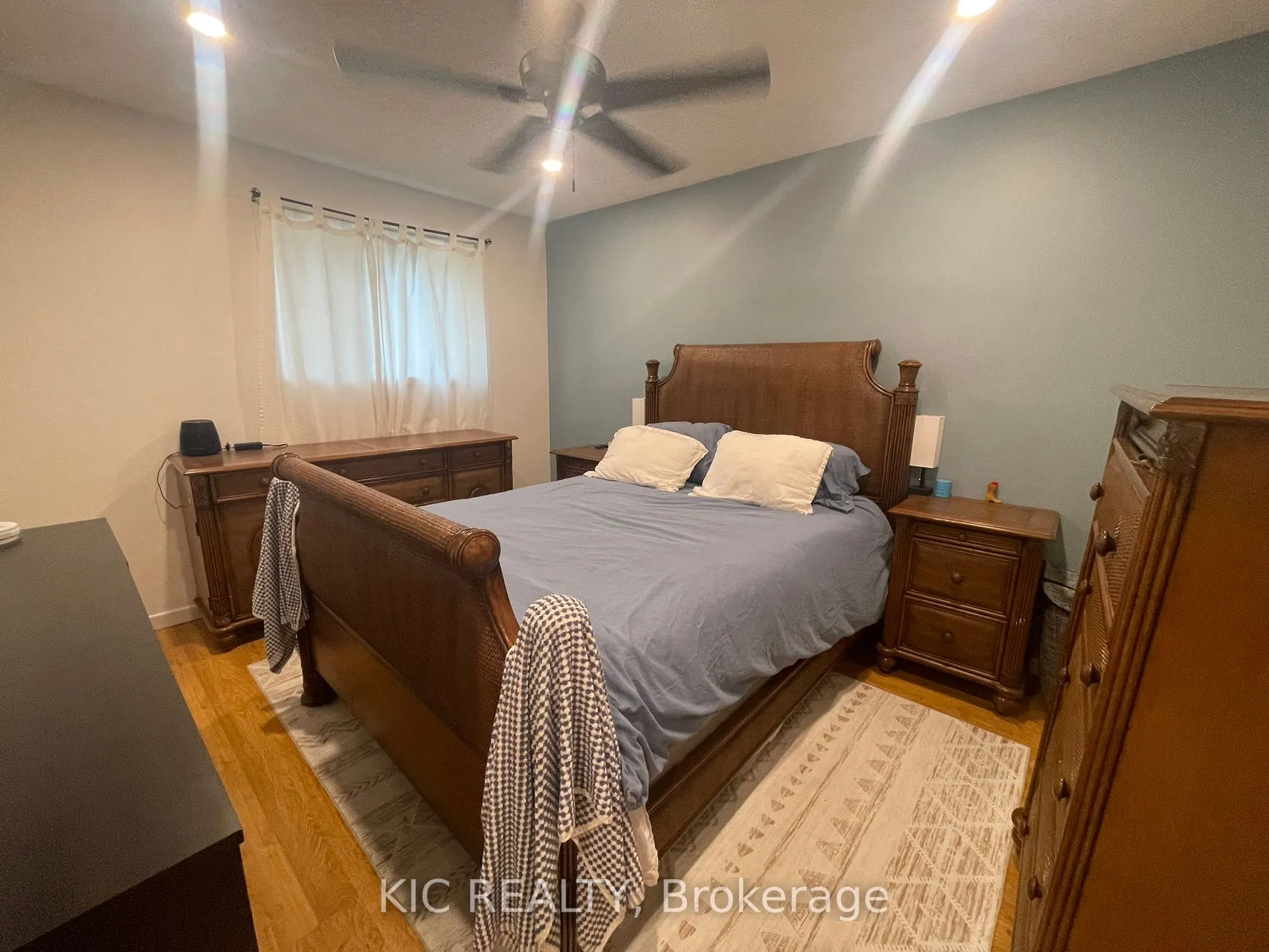 3 Creekside Drive