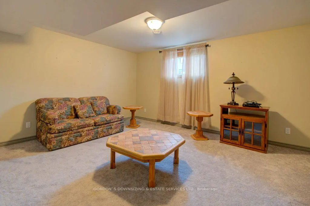 114 Parkview Heights