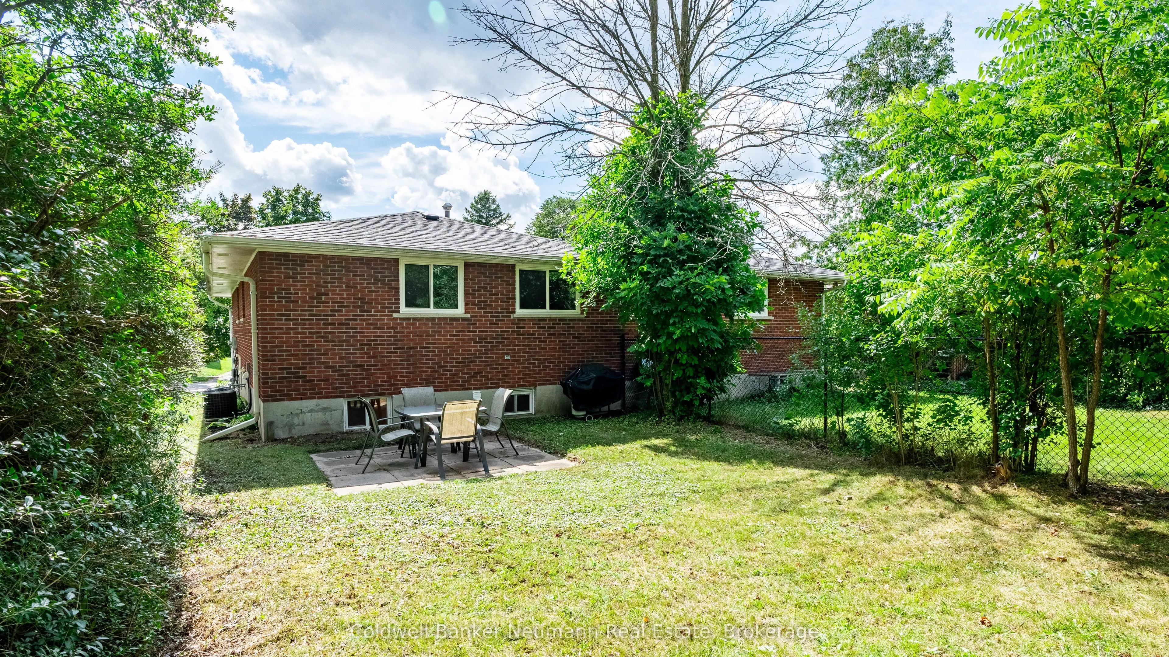 54 Conroy Crescent