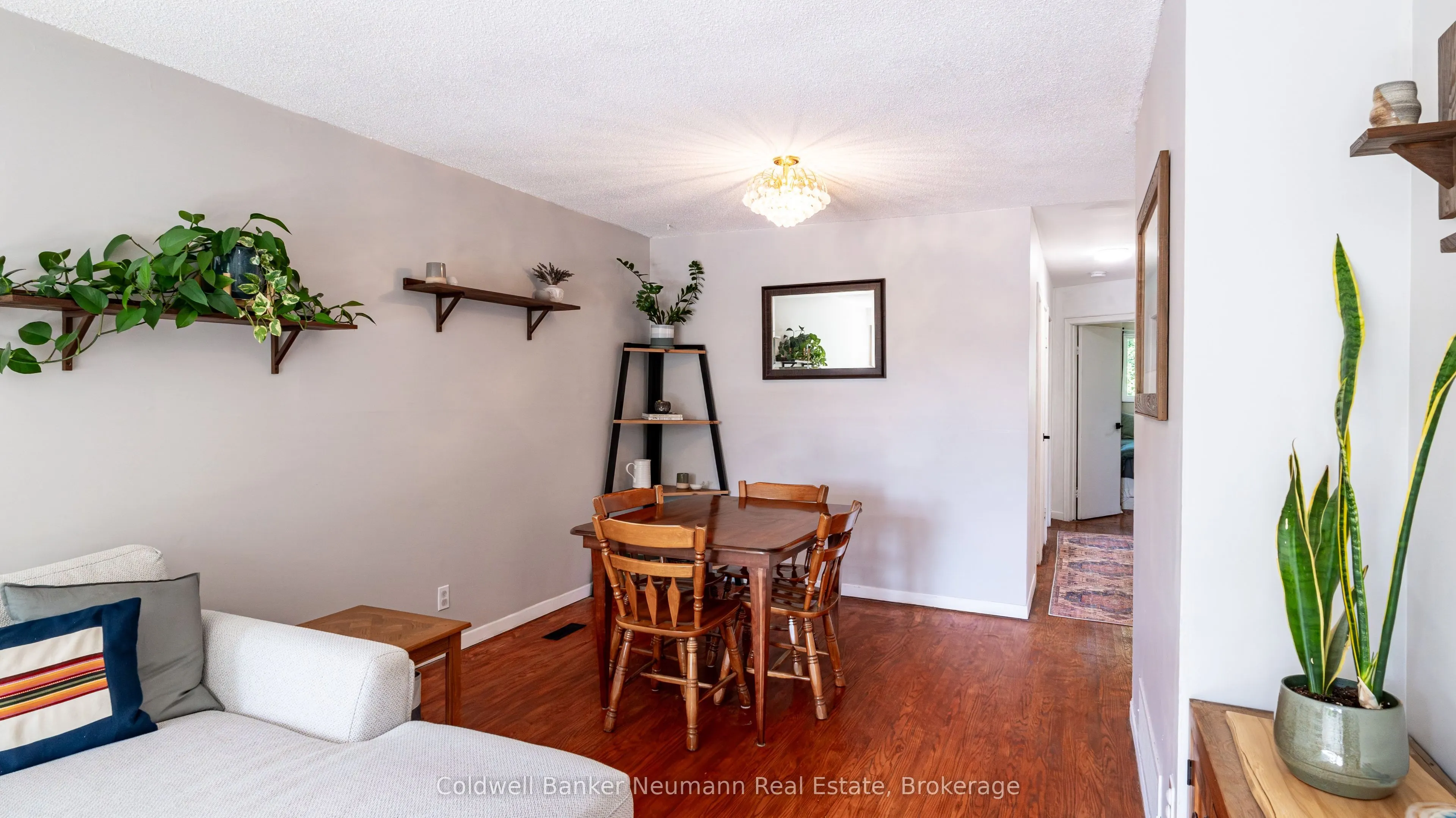 54 Conroy Crescent
