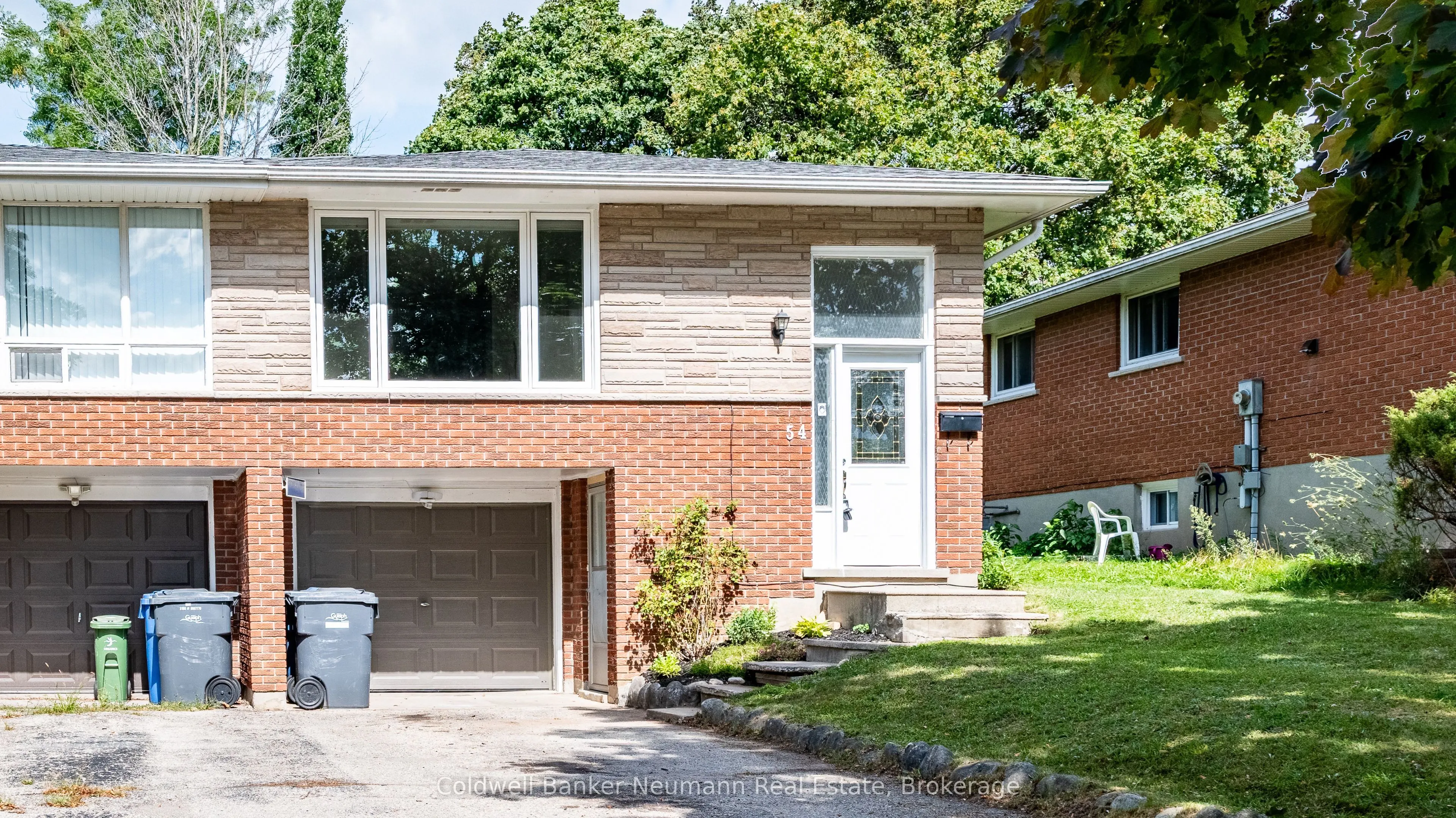 54 Conroy Crescent