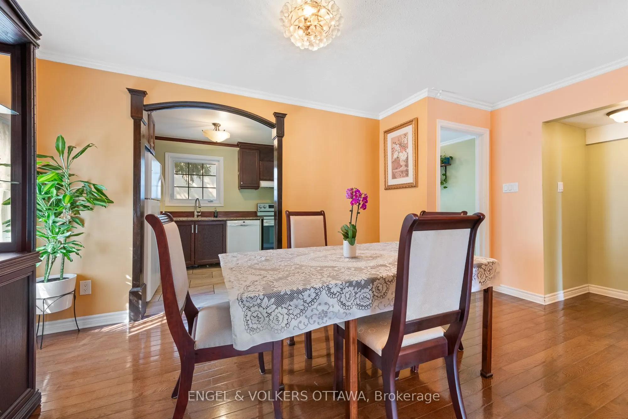 302 Kintyre Private, #105