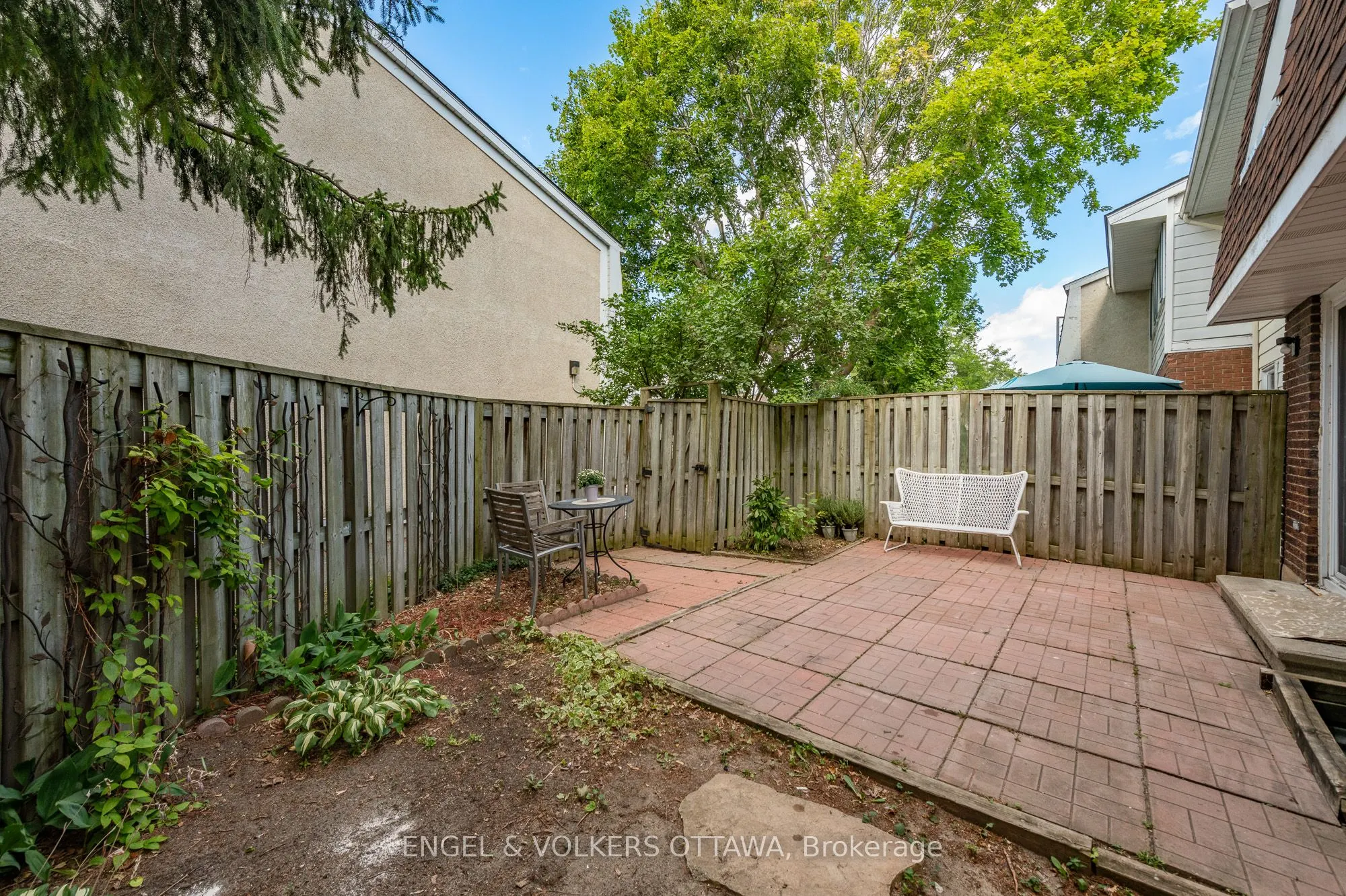 302 Kintyre Private, #105