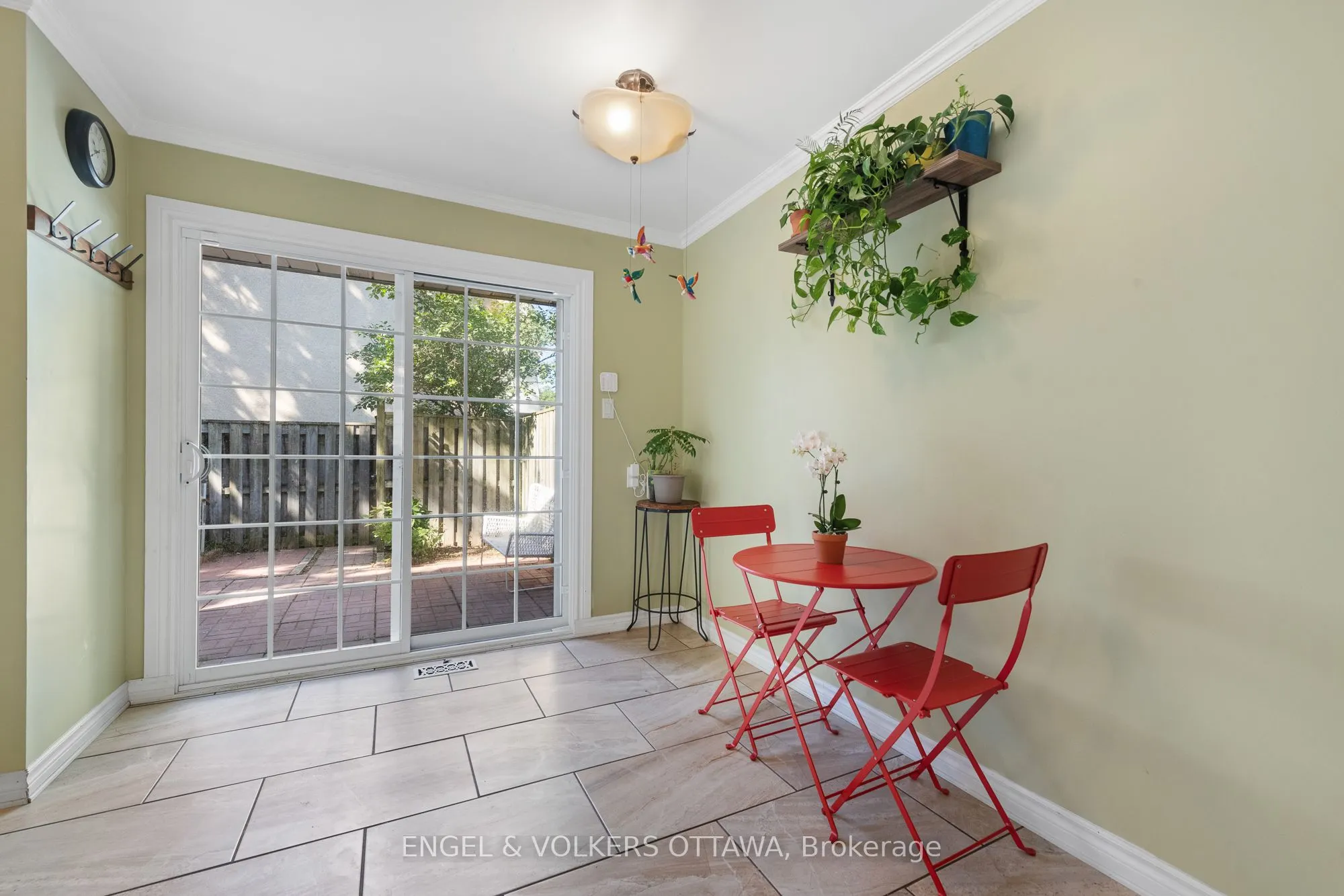 302 Kintyre Private, #105