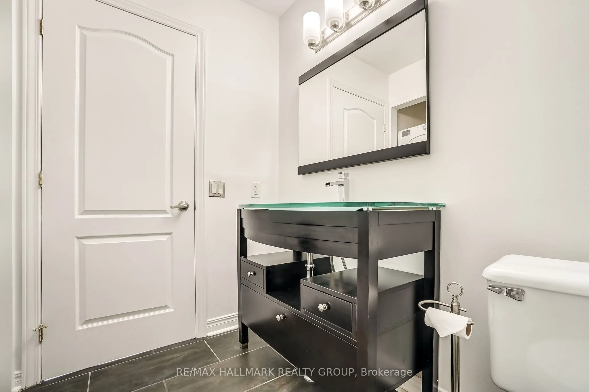 10 Concord Street N, #7