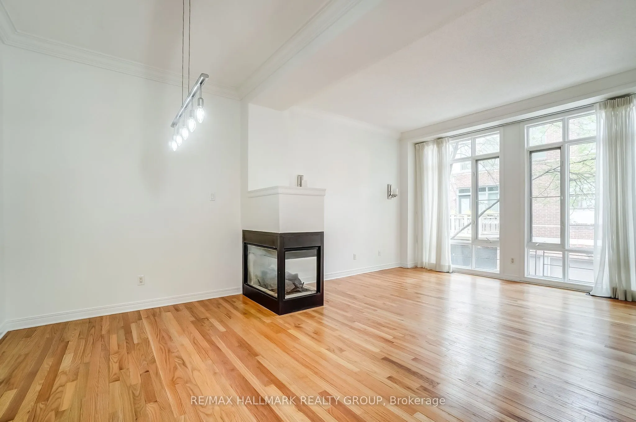 10 Concord Street N, #7