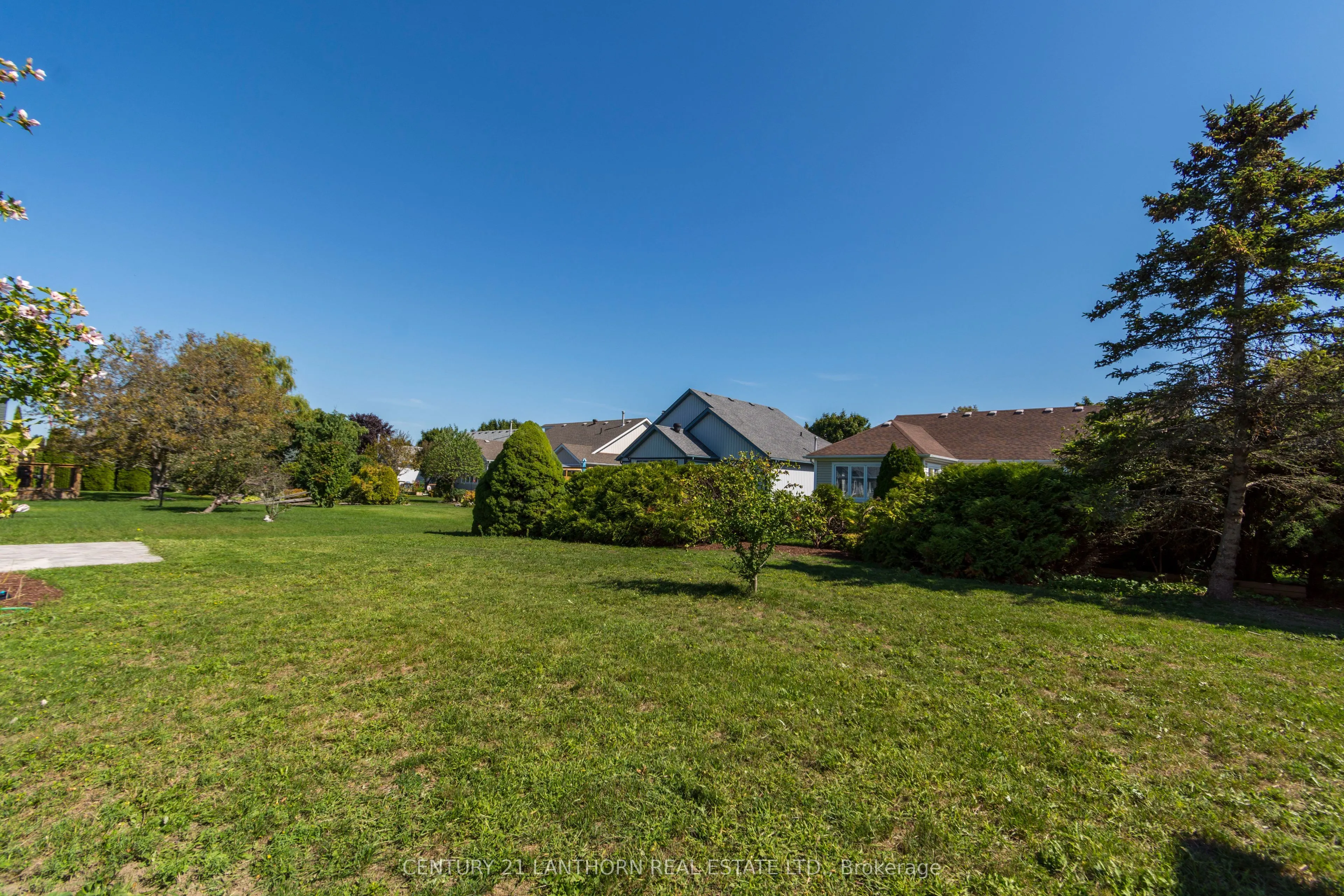 13 Nesbitt Drive