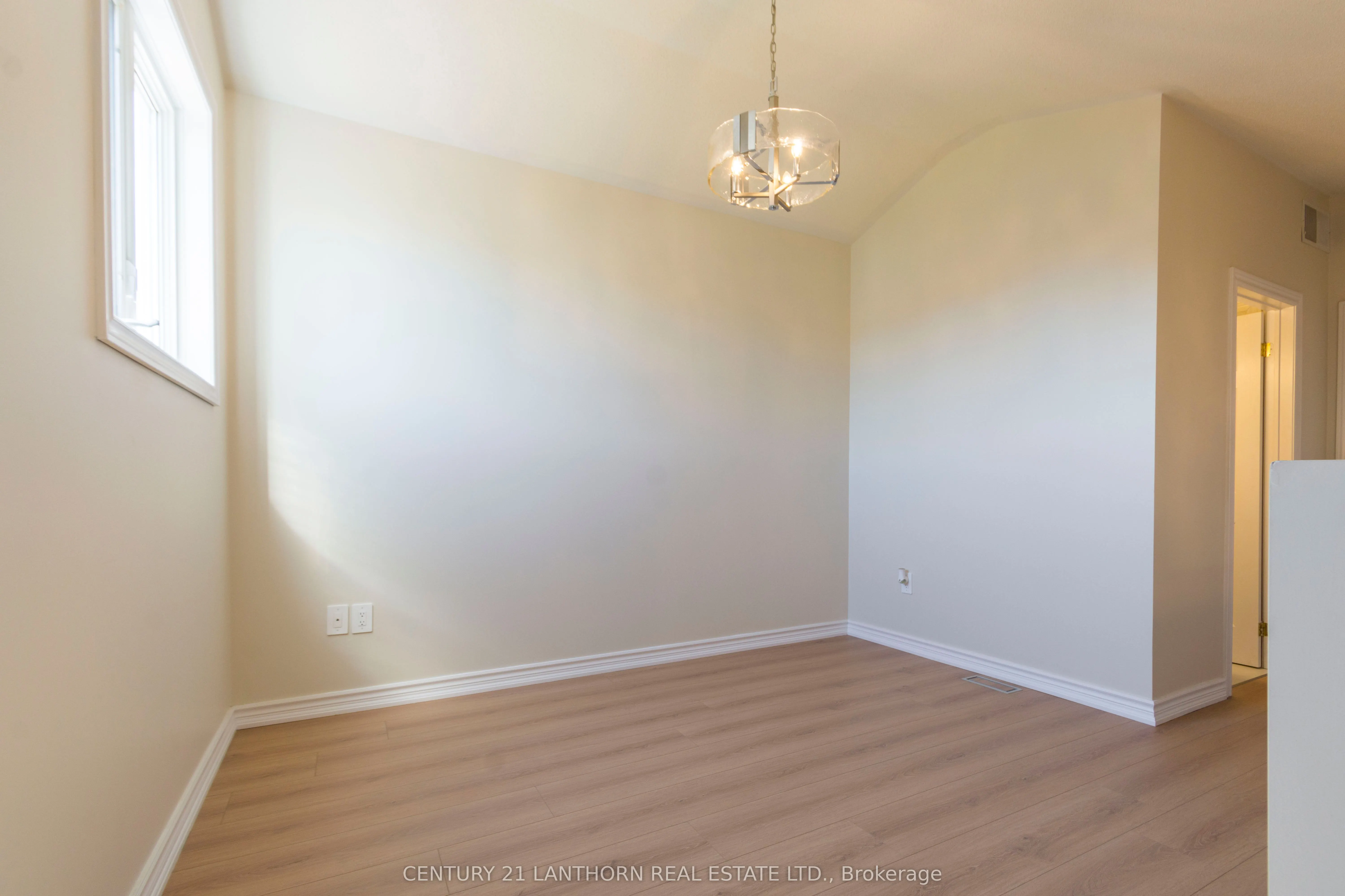 13 Nesbitt Drive