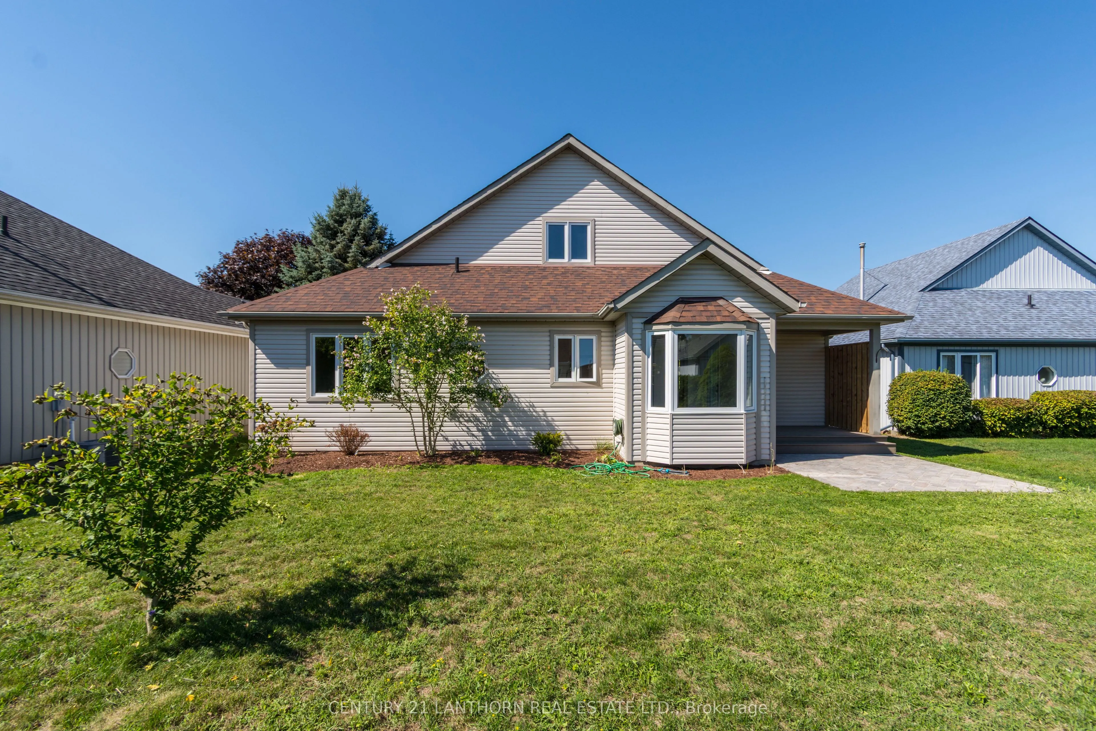 13 Nesbitt Drive