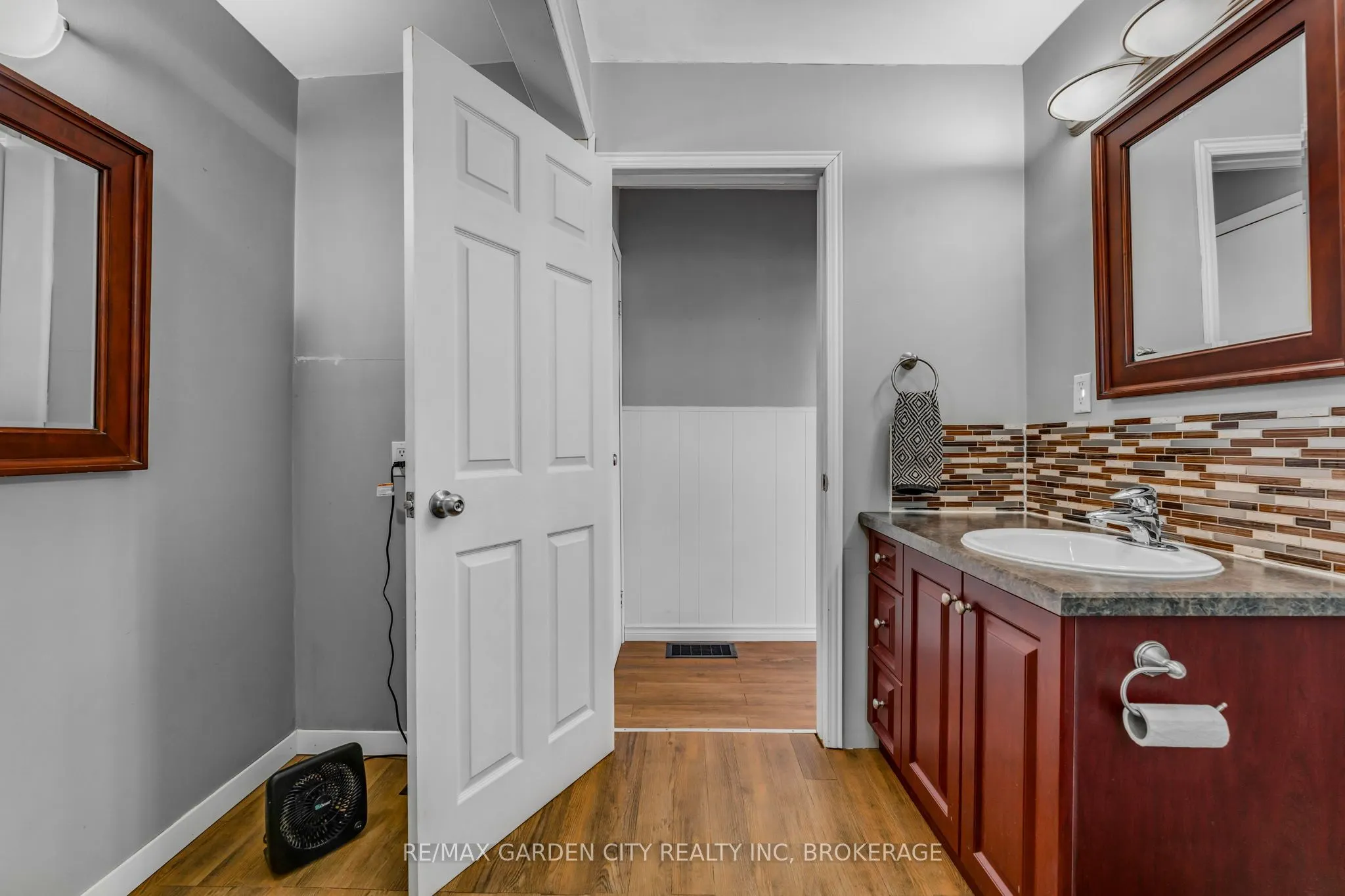 118 St Augustine Avenue