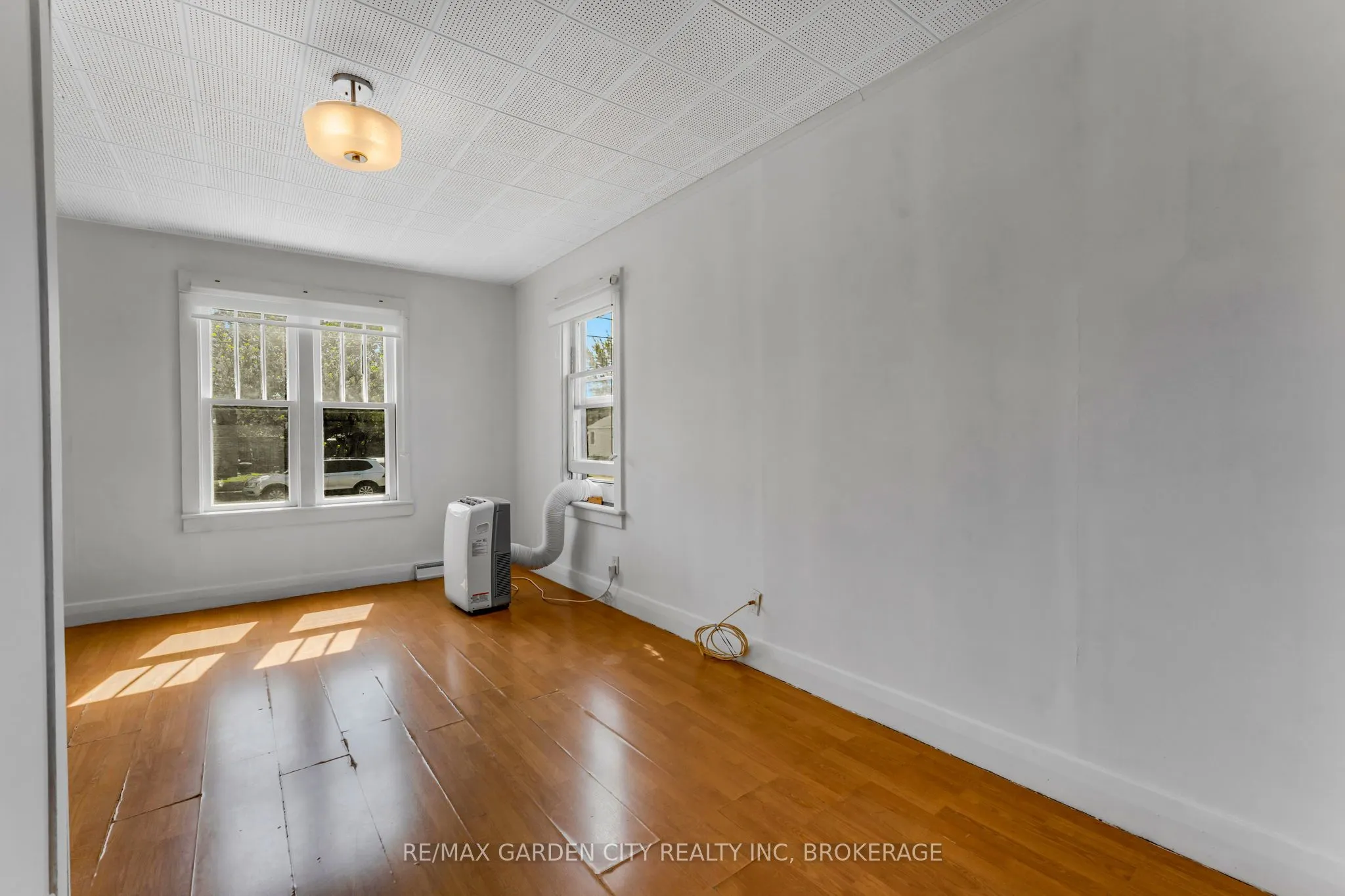 118 St Augustine Avenue