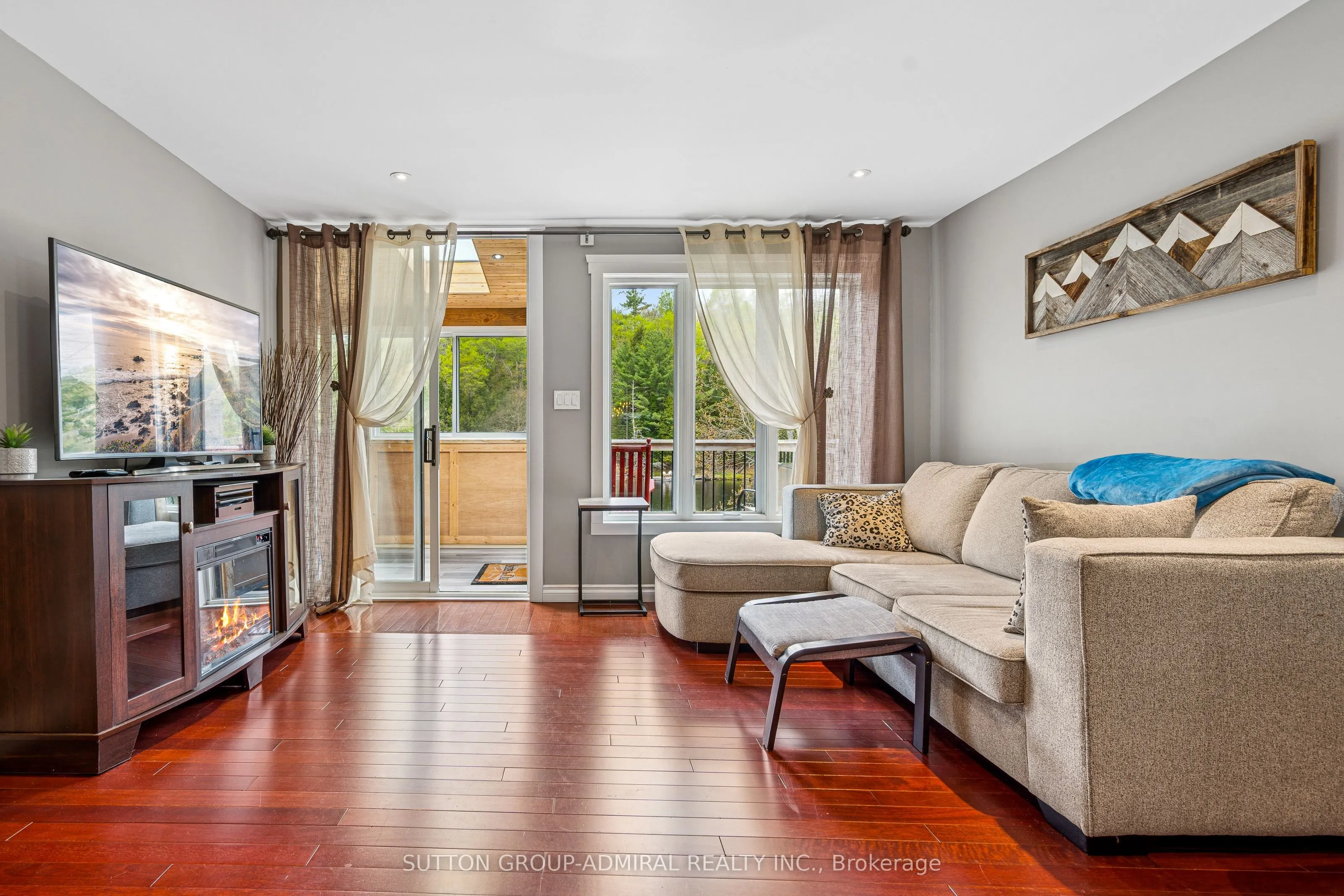 1023 Kirkpatrick Lane