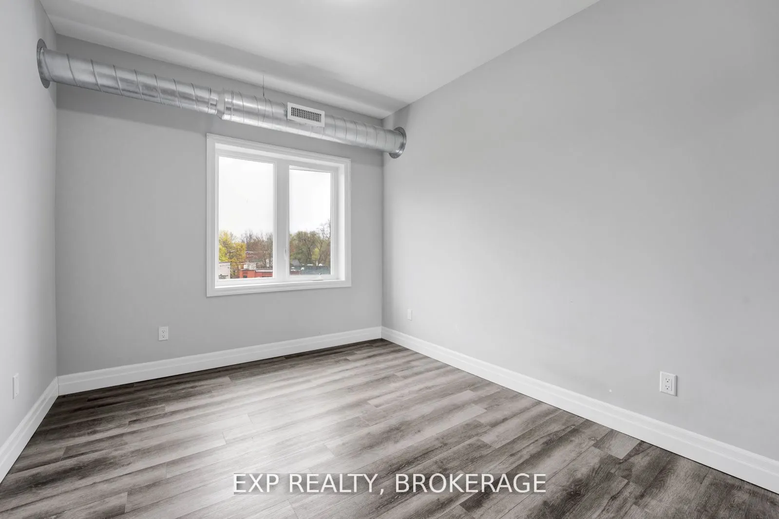 501 Frontenac Street, #405