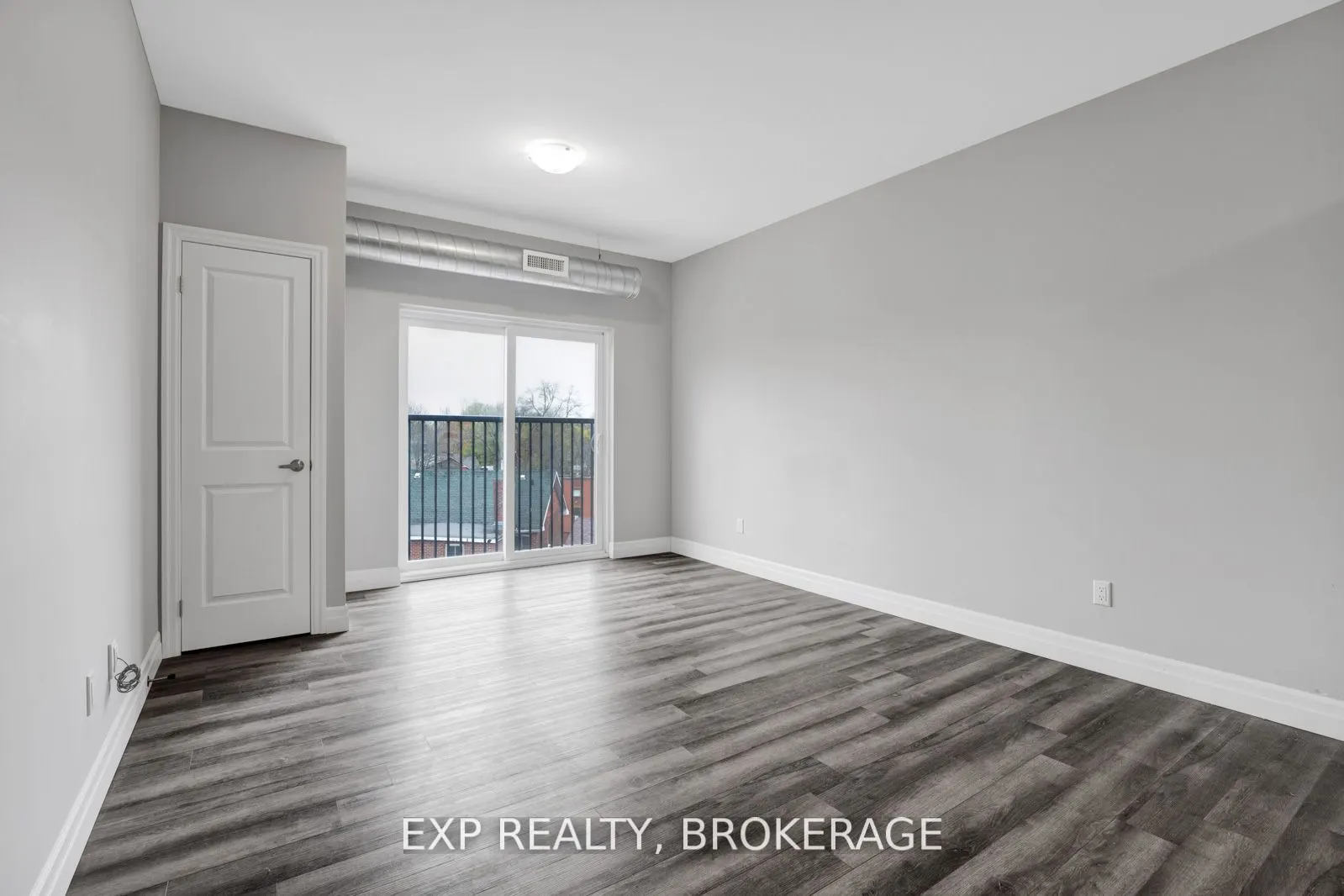 501 Frontenac Street, #405