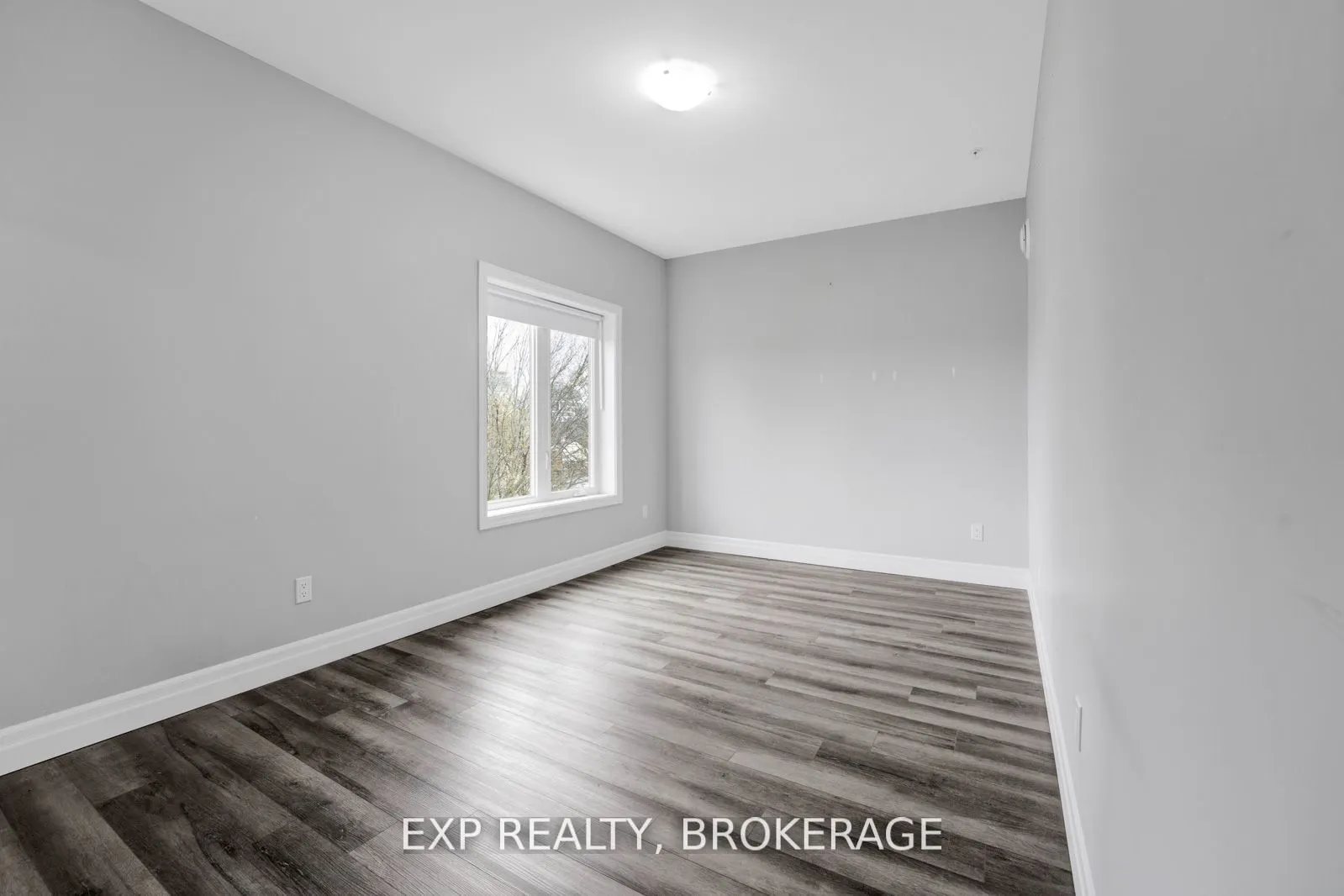 501 Frontenac Street, #405