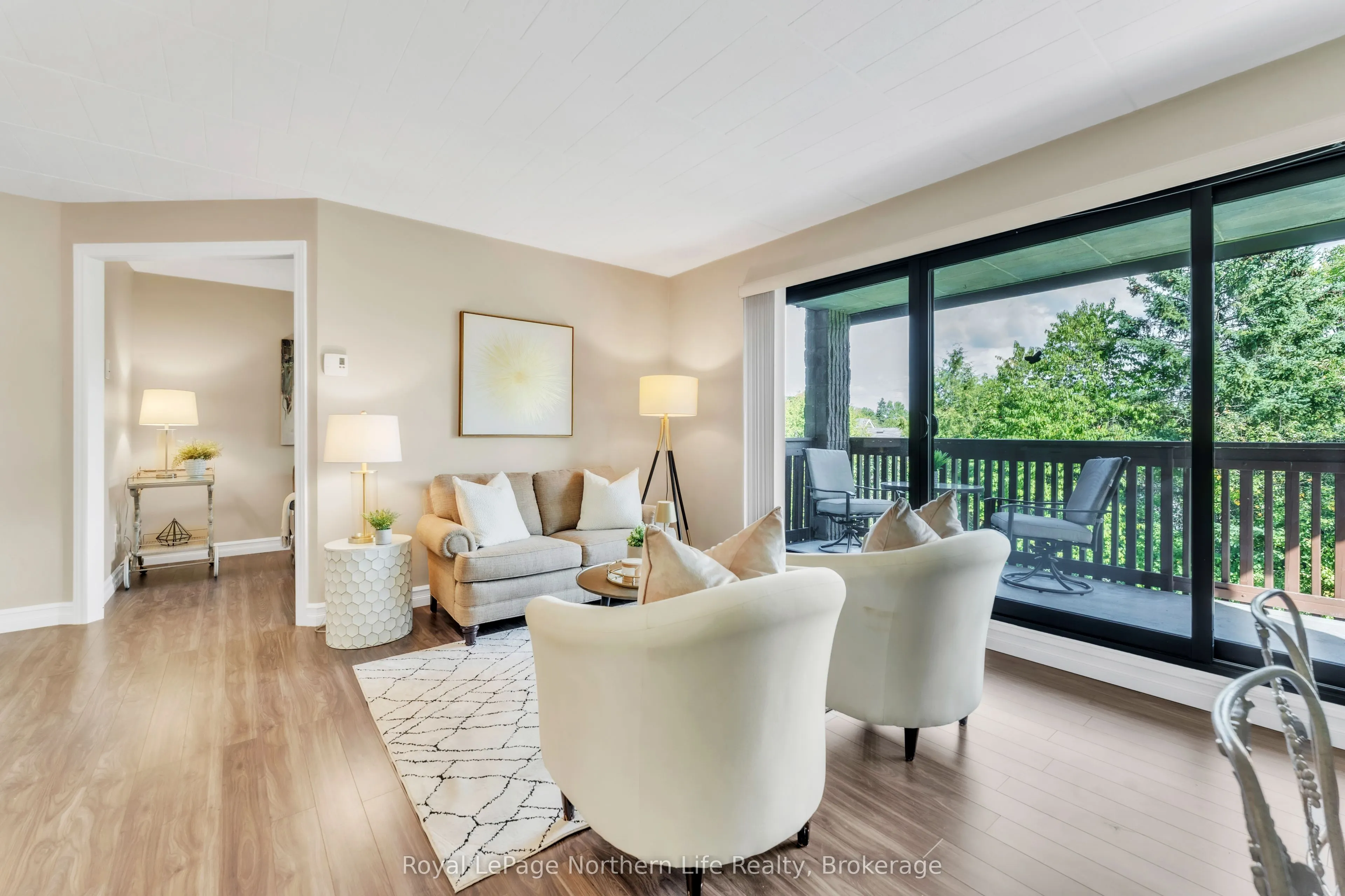 149 Lindsay Street, #210
