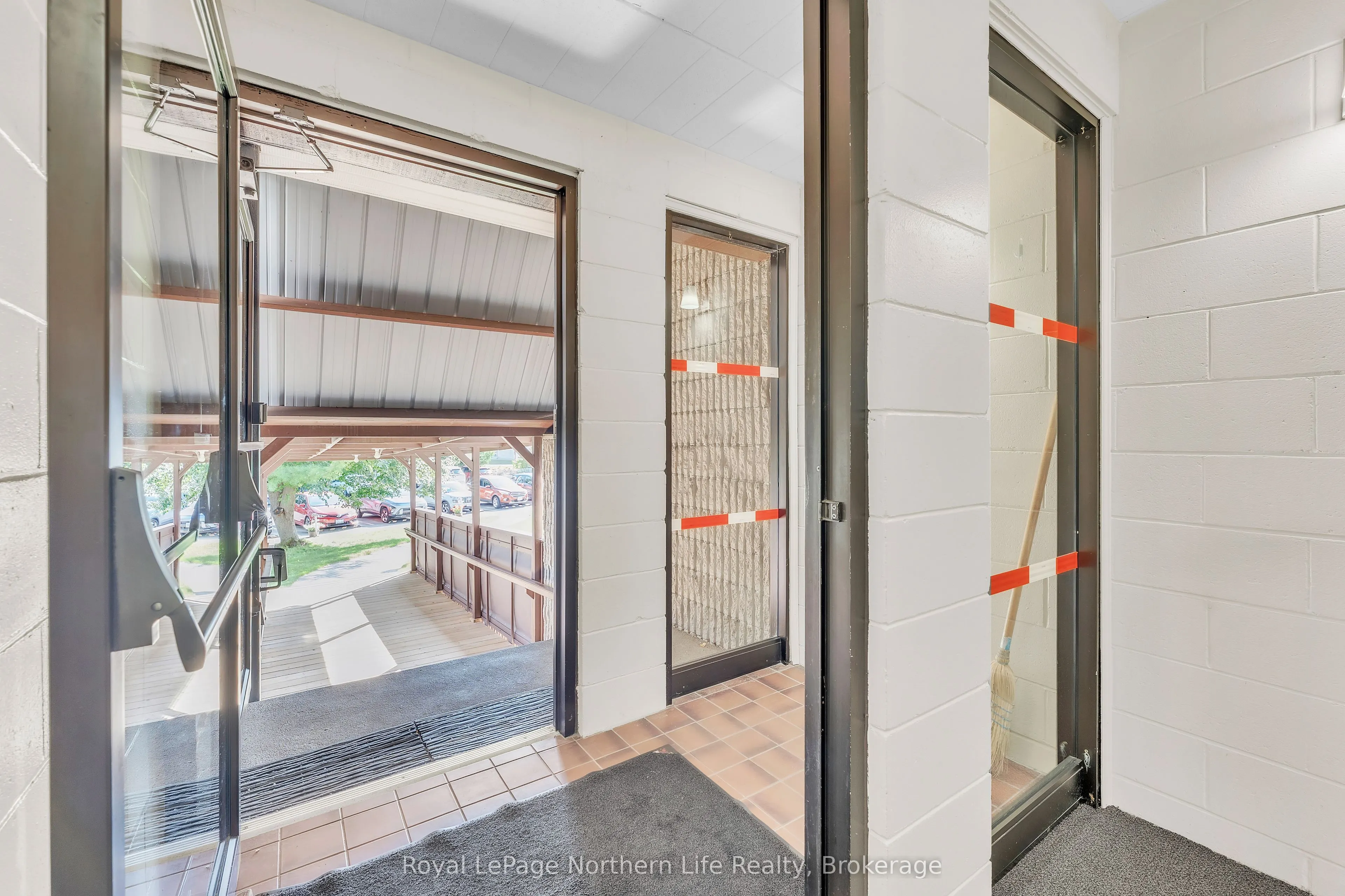 149 Lindsay Street, #210