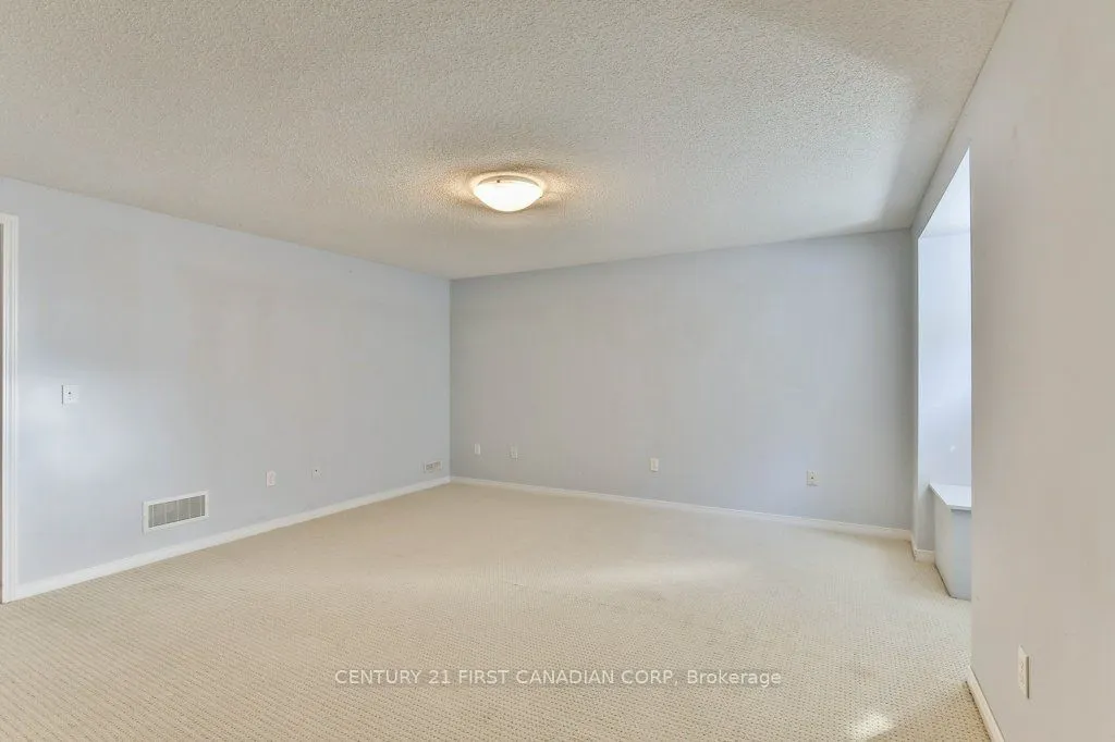 1600 Mickleborough Drive, #43