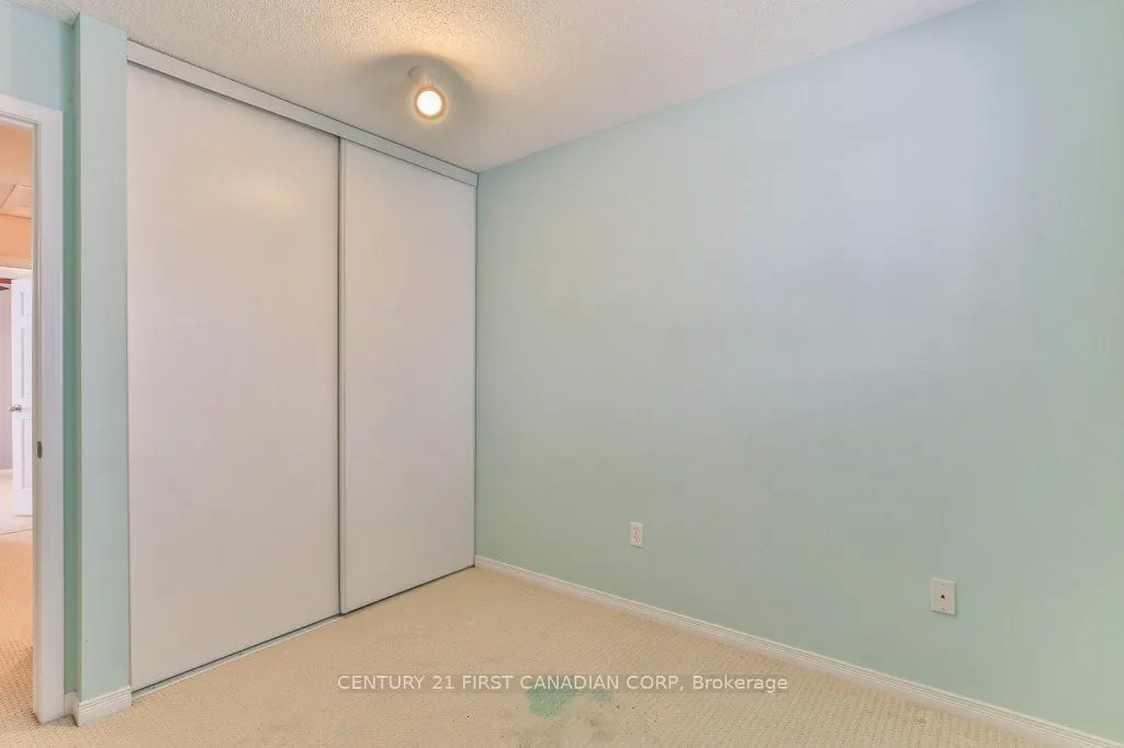 1600 Mickleborough Drive, #43